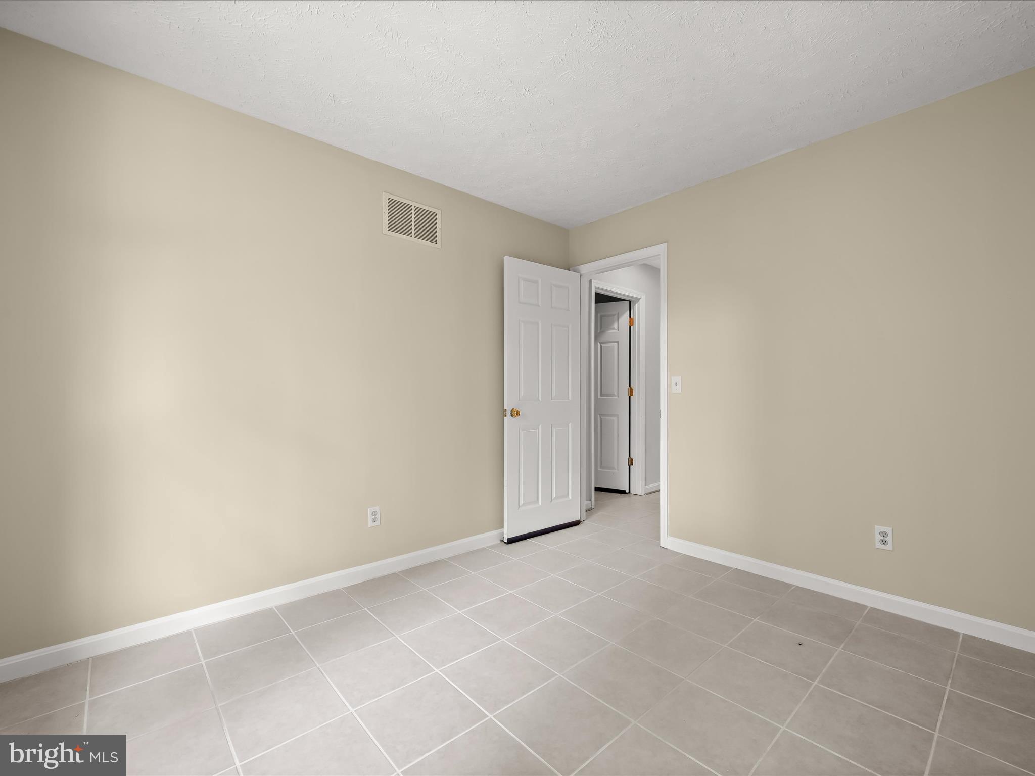 BIRDSVILLE FOREST - Residential Lease