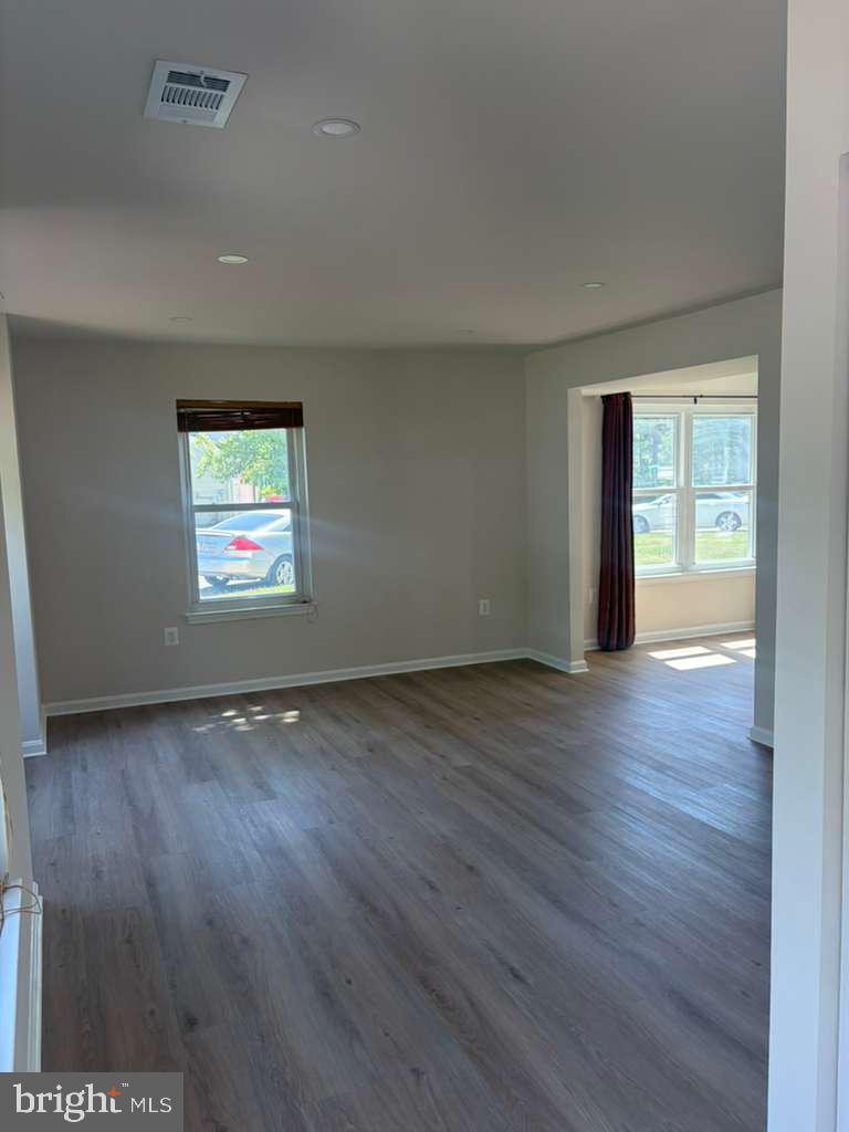 4012 BITTERN COURT