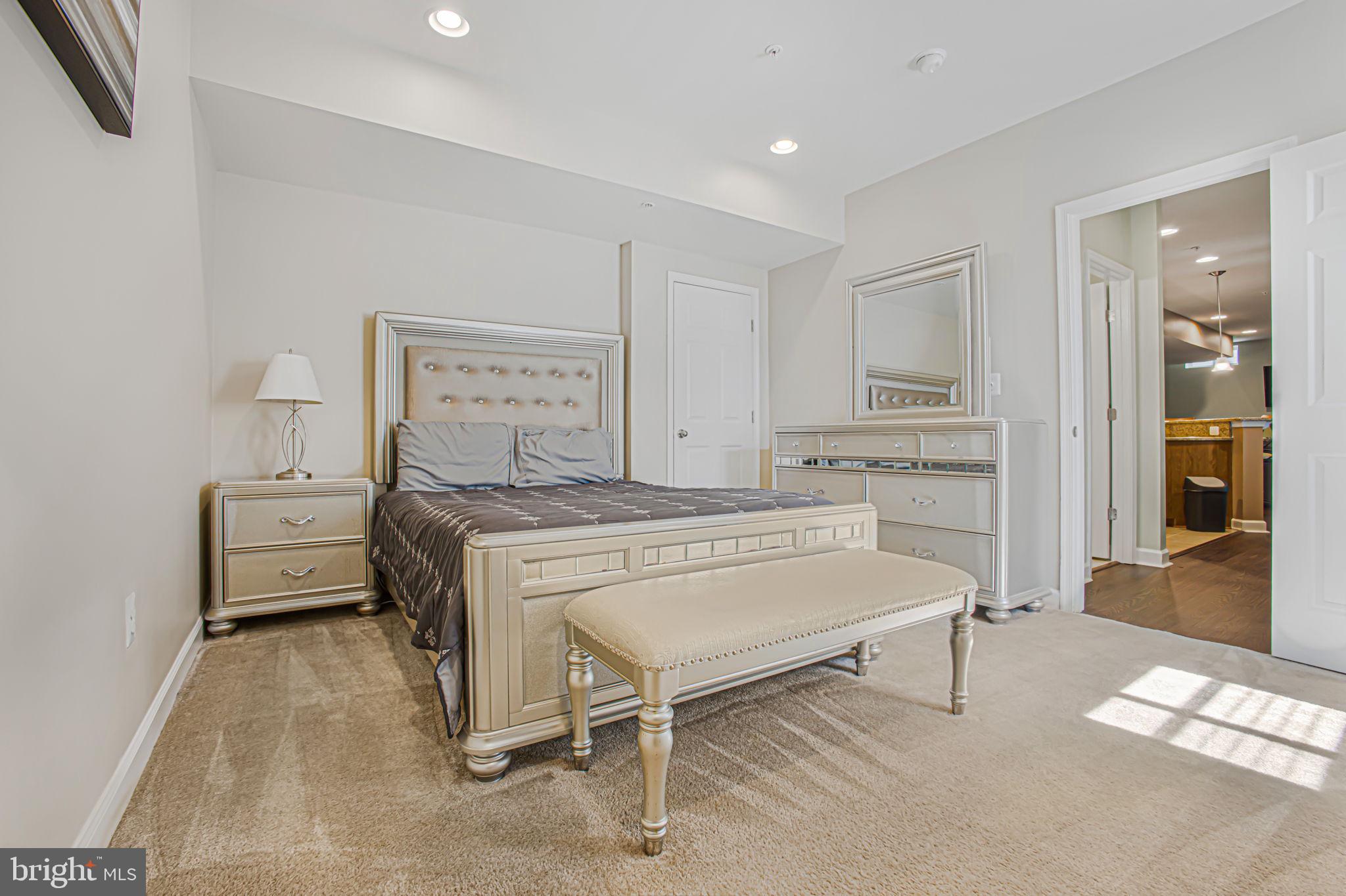 THE VINEYARDS - Residential