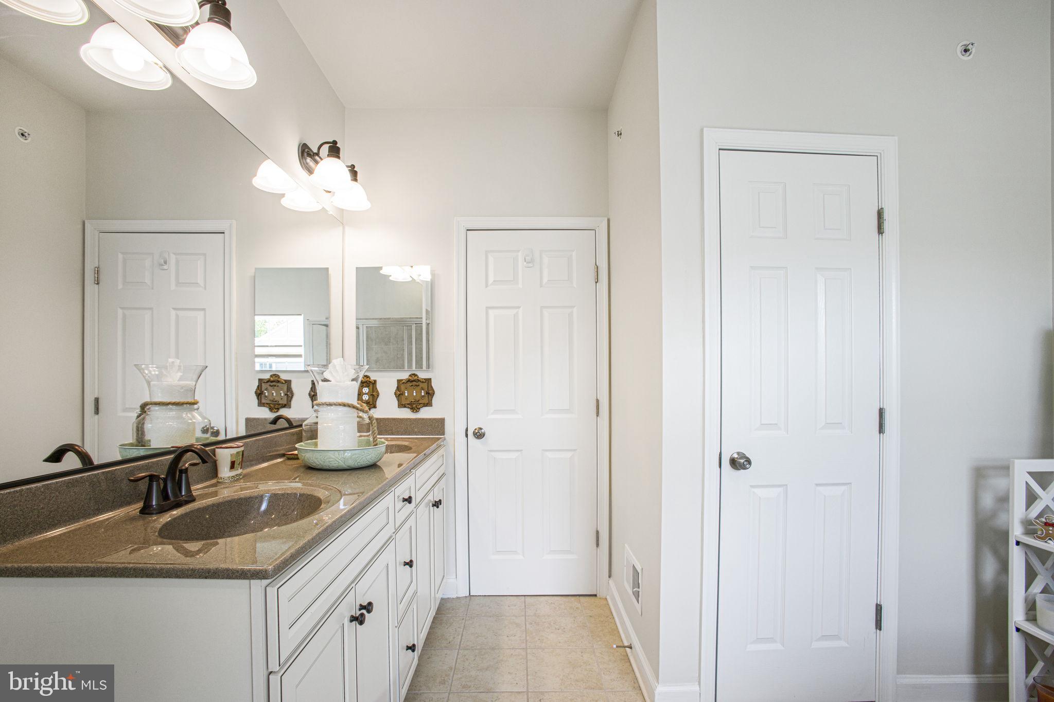 THE VINEYARDS - Residential