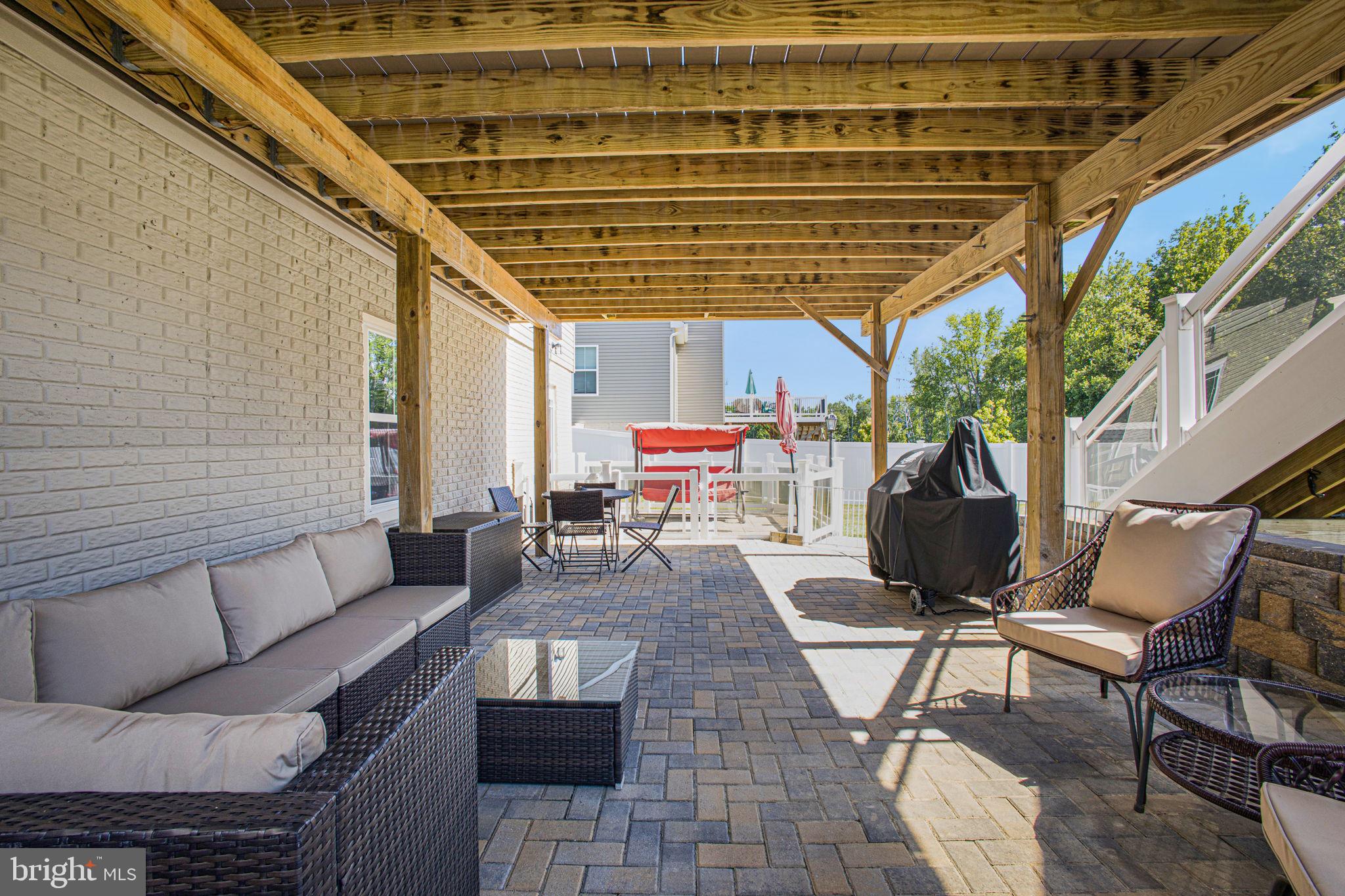 THE VINEYARDS - Residential