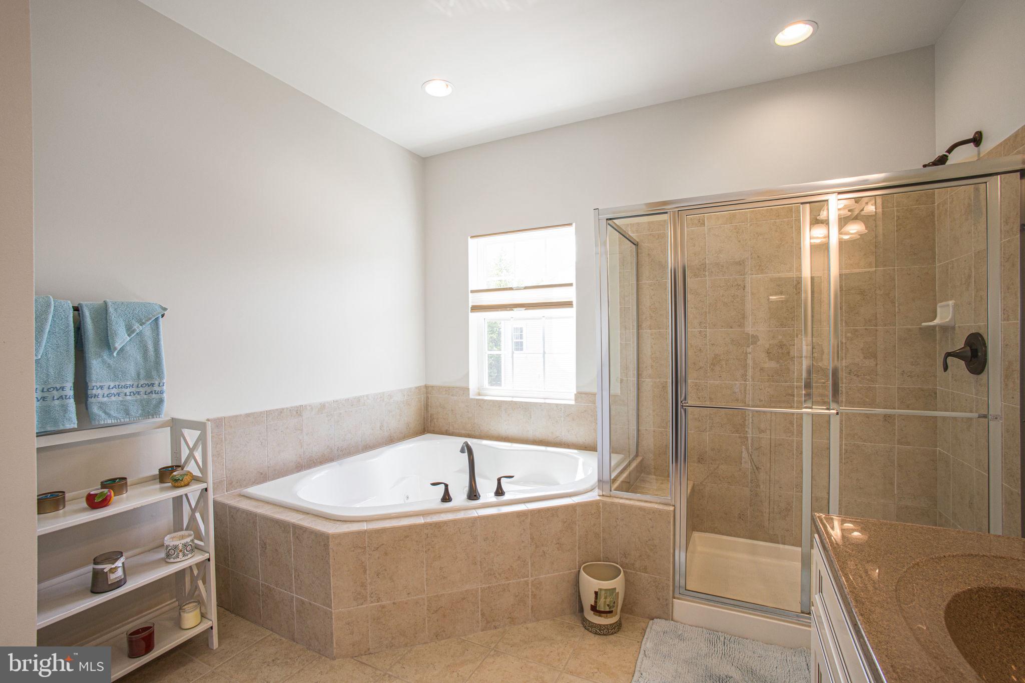 THE VINEYARDS - Residential