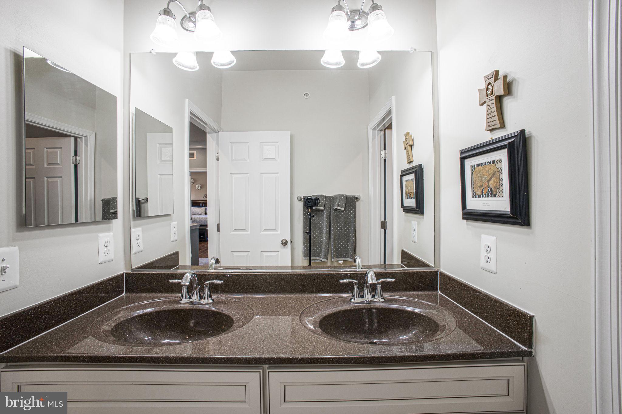 THE VINEYARDS - Residential