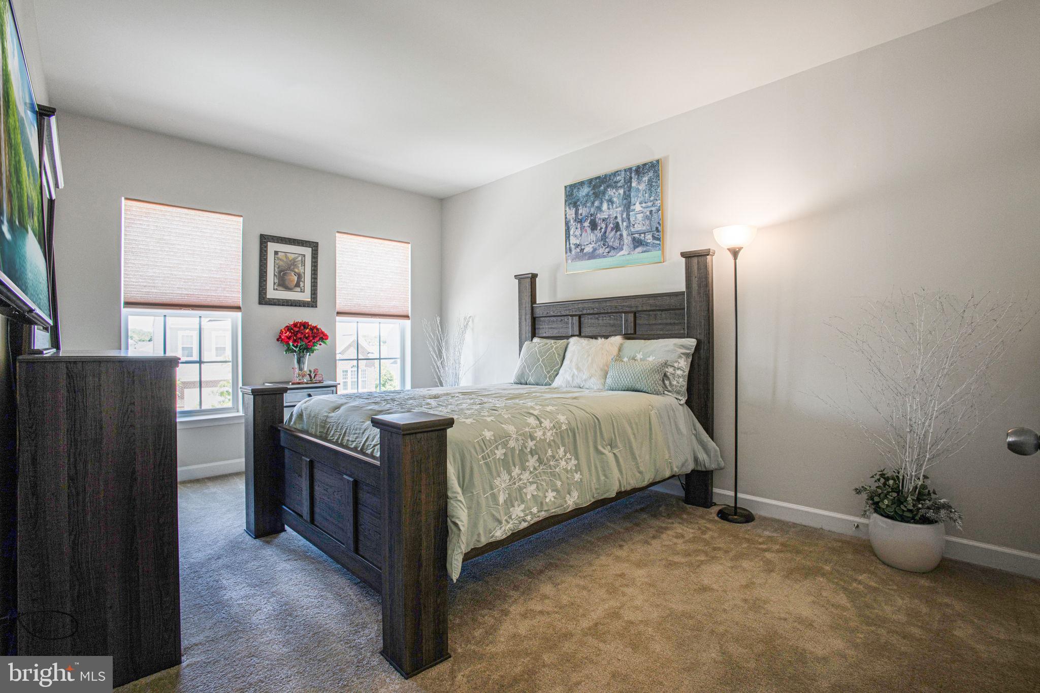 THE VINEYARDS - Residential