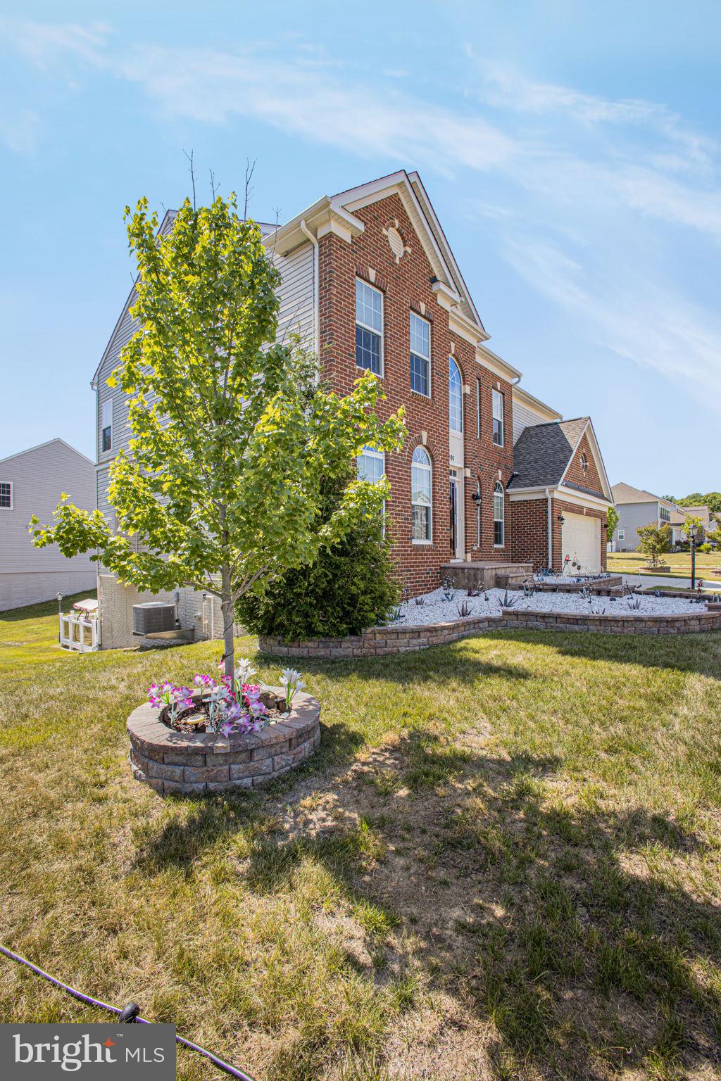 THE VINEYARDS - Residential
