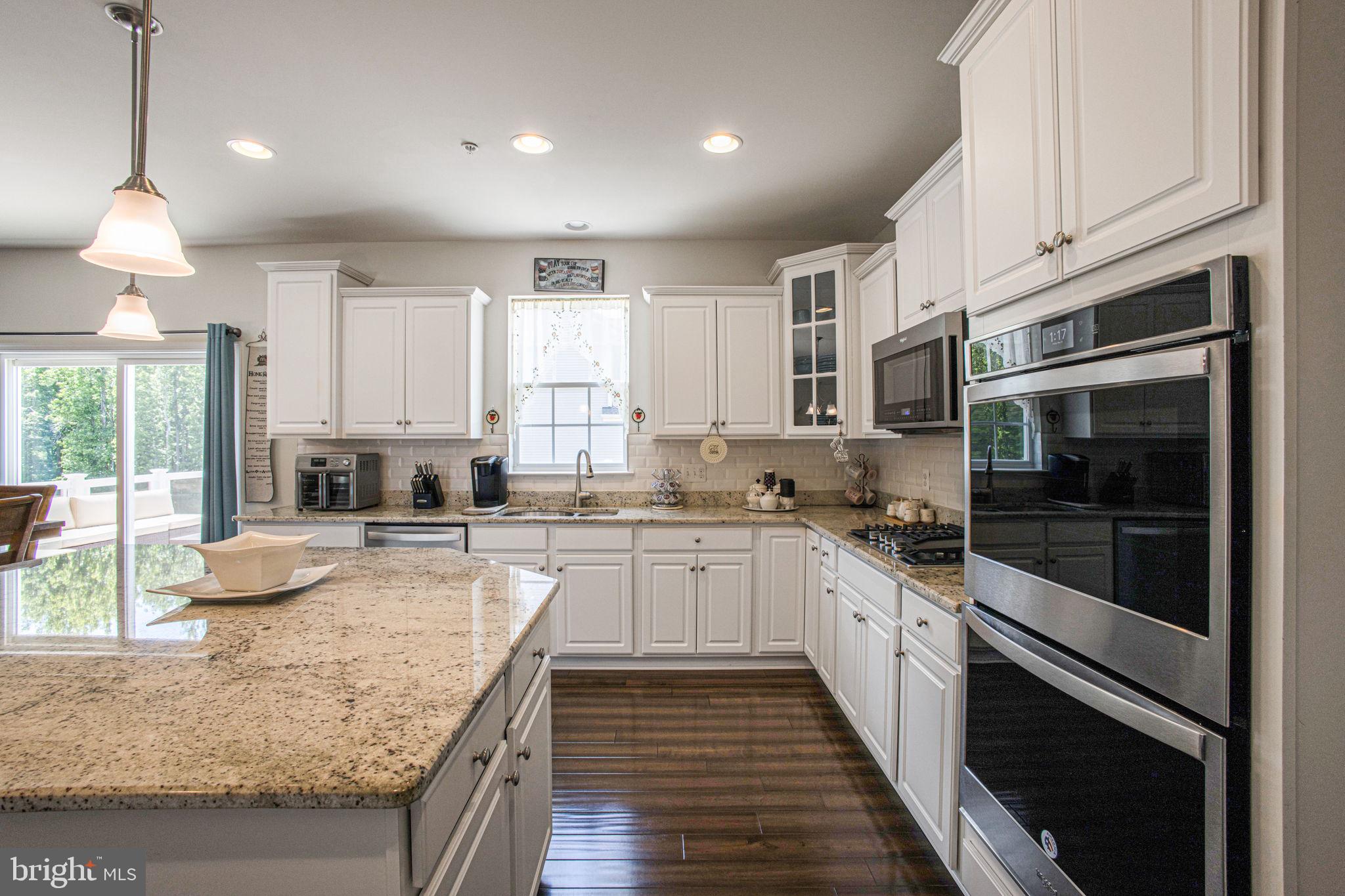 THE VINEYARDS - Residential