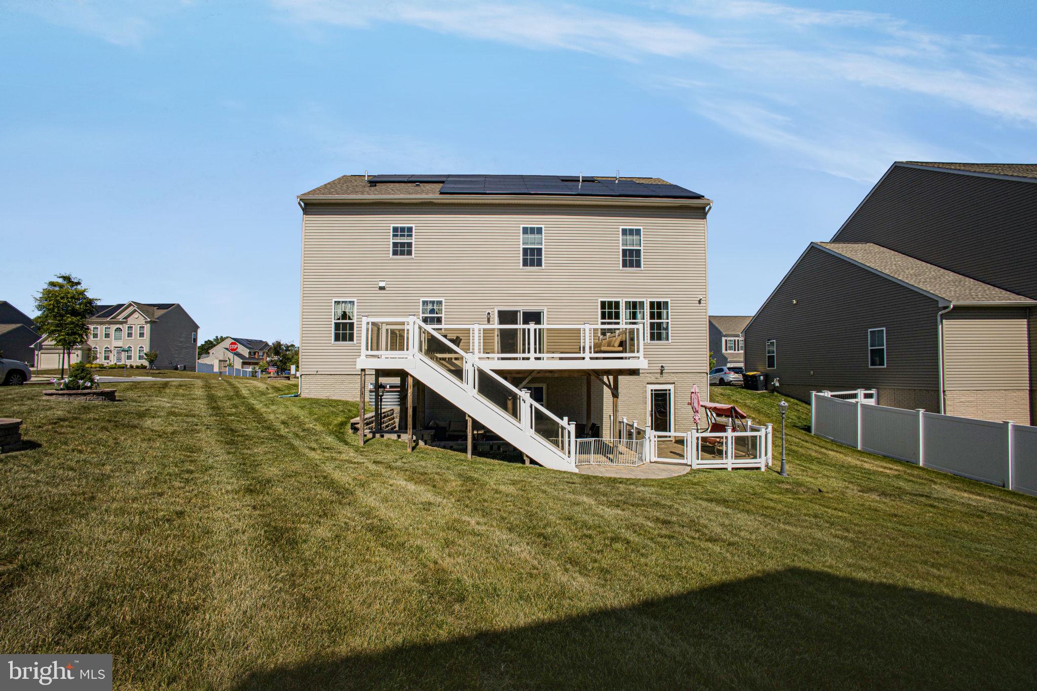 THE VINEYARDS - Residential