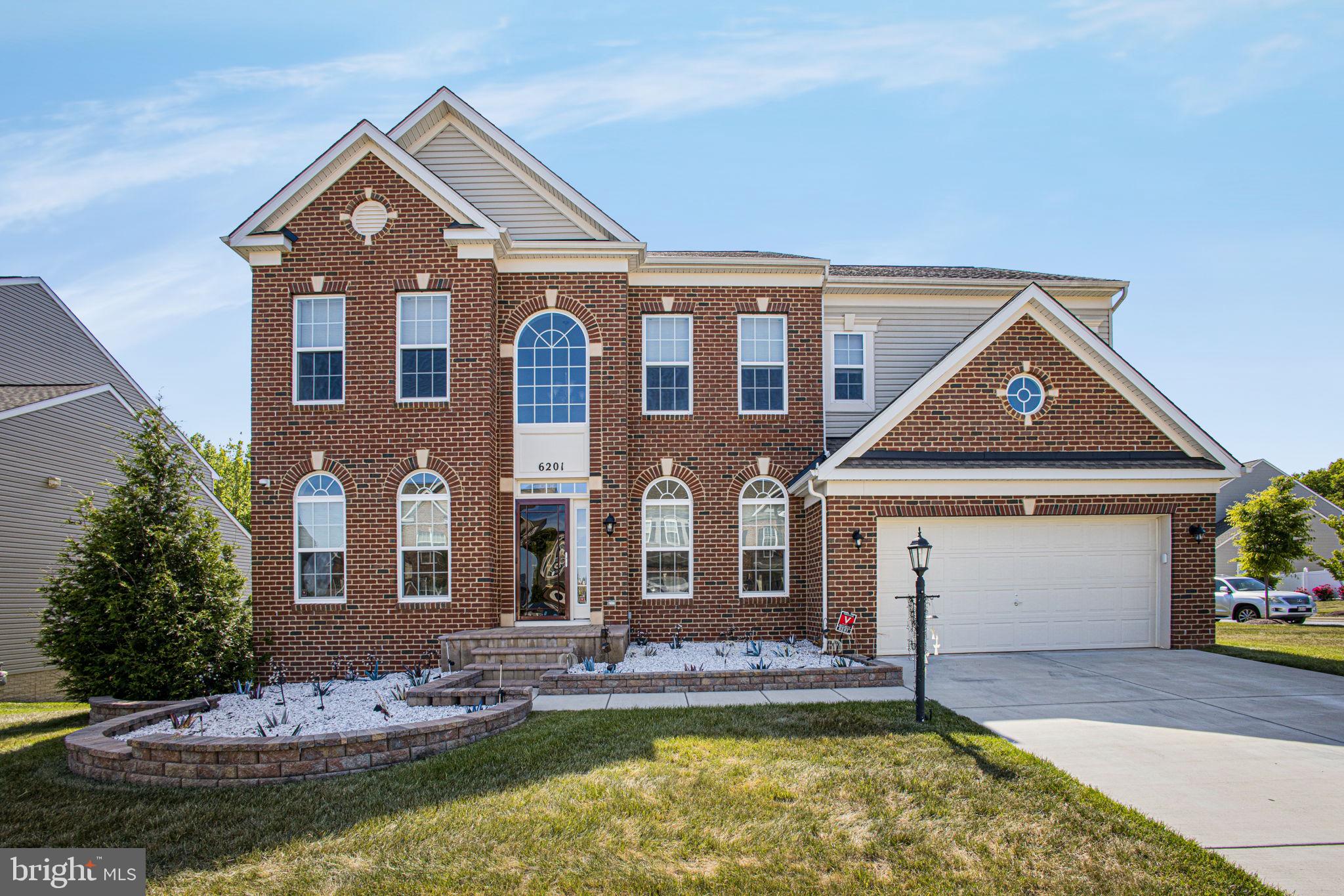 THE VINEYARDS - Residential