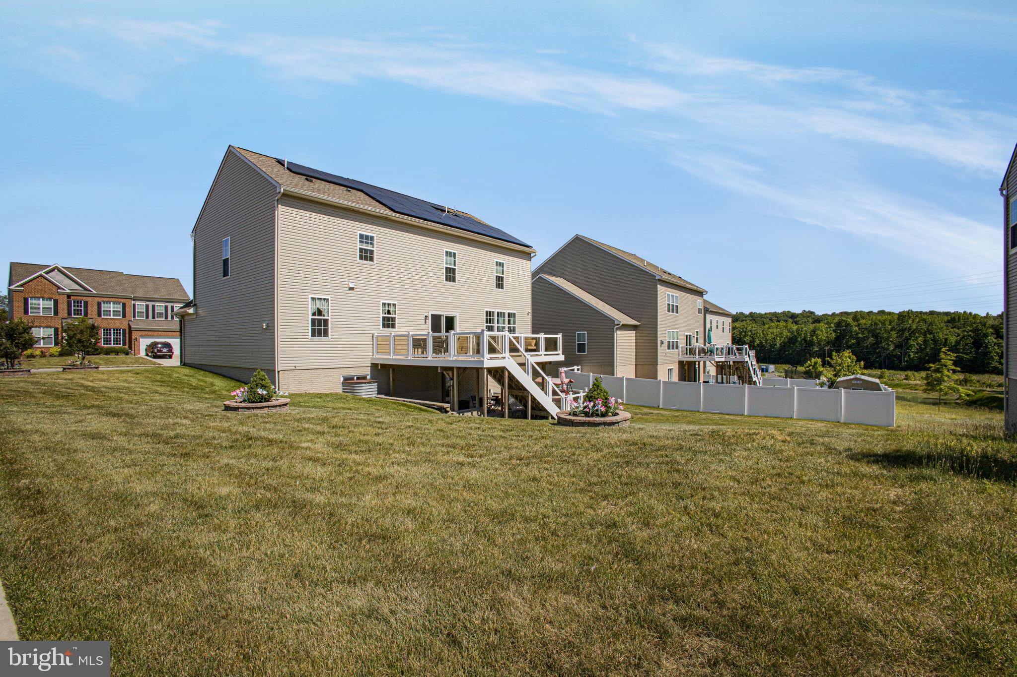 THE VINEYARDS - Residential