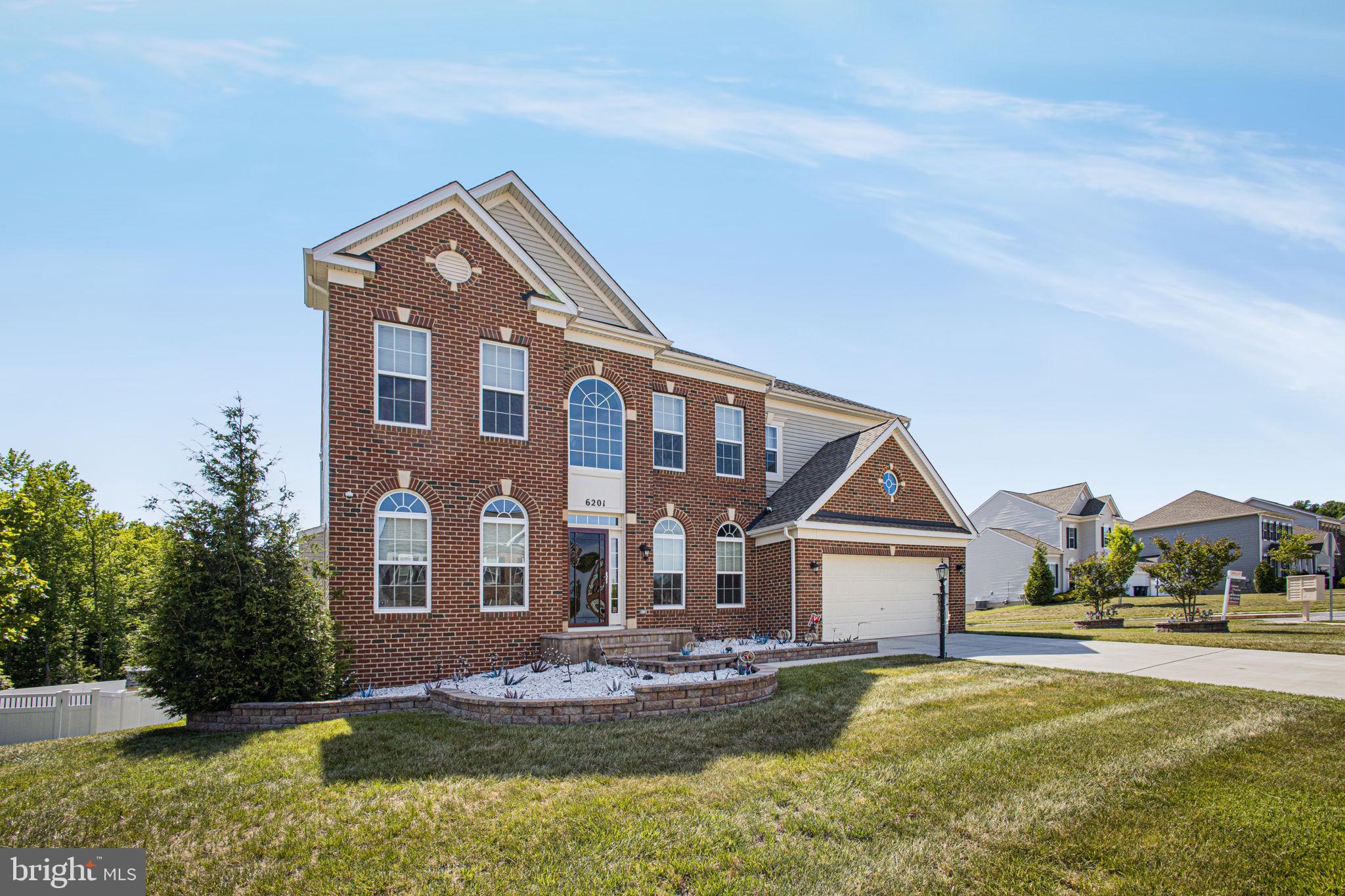THE VINEYARDS - Residential