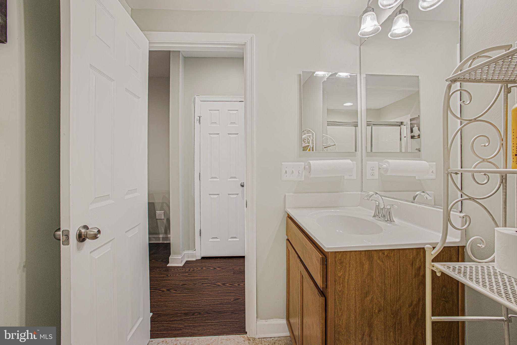 THE VINEYARDS - Residential