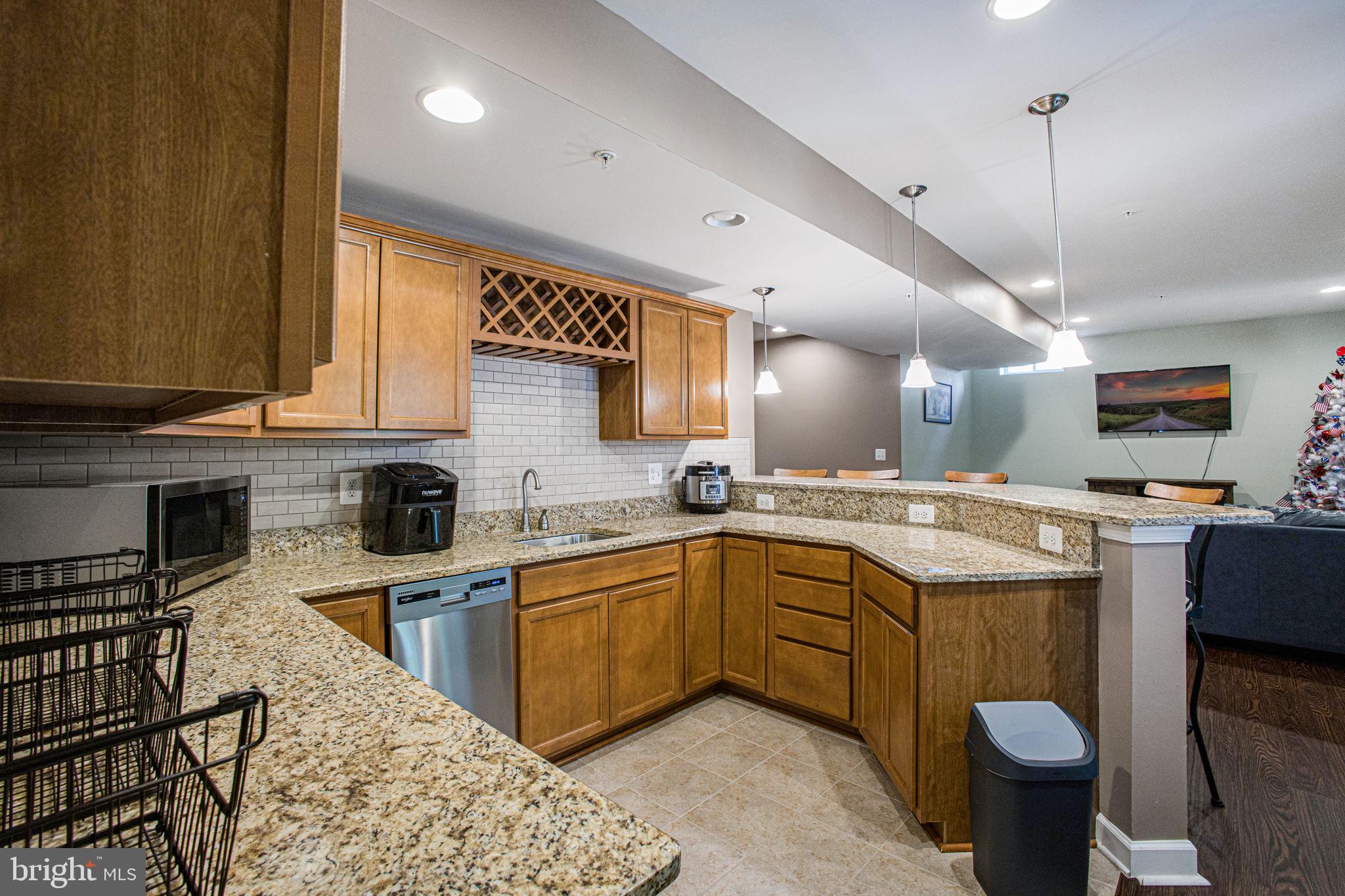 THE VINEYARDS - Residential