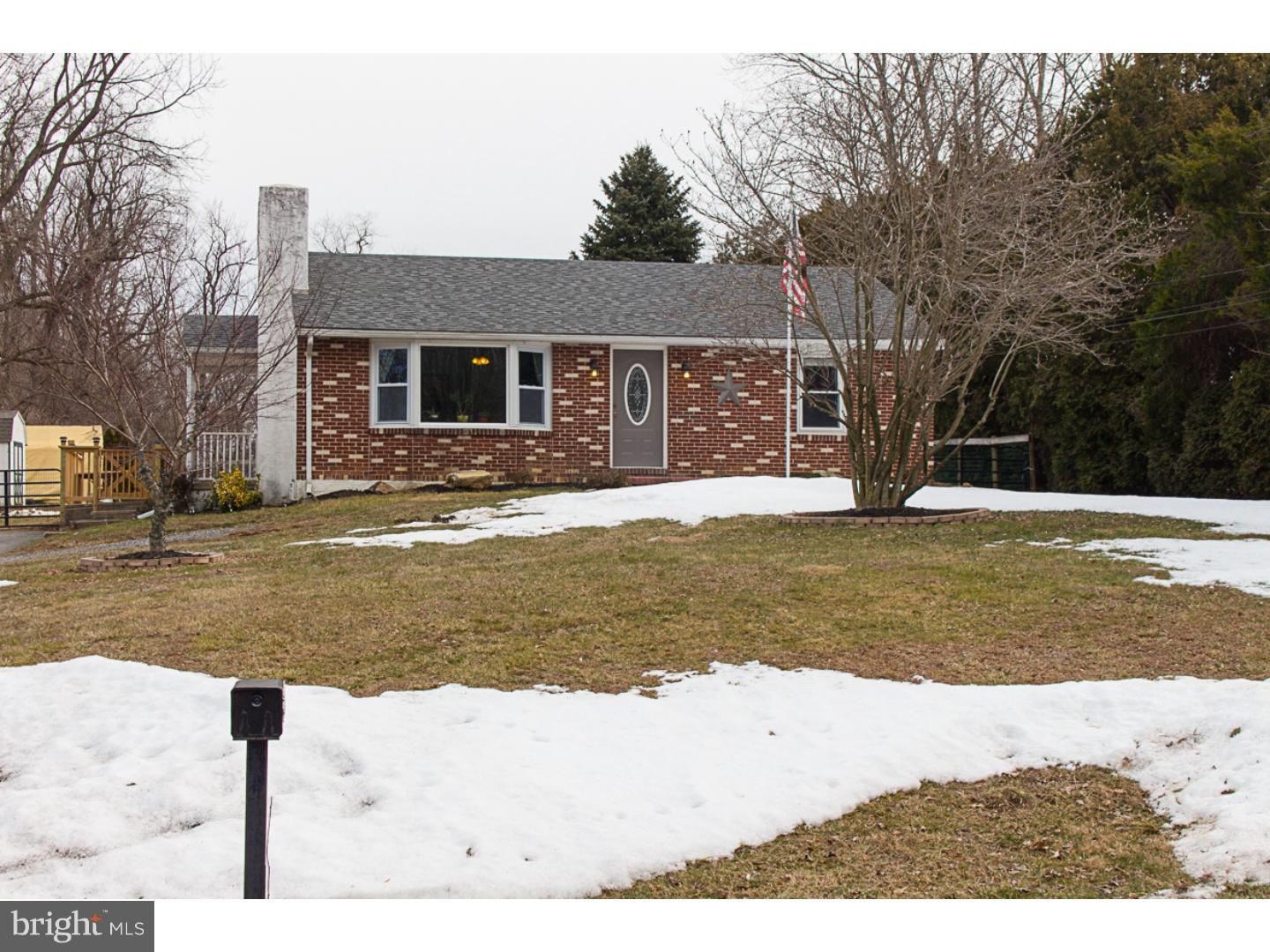 LOCUST KNOLLS - Residential