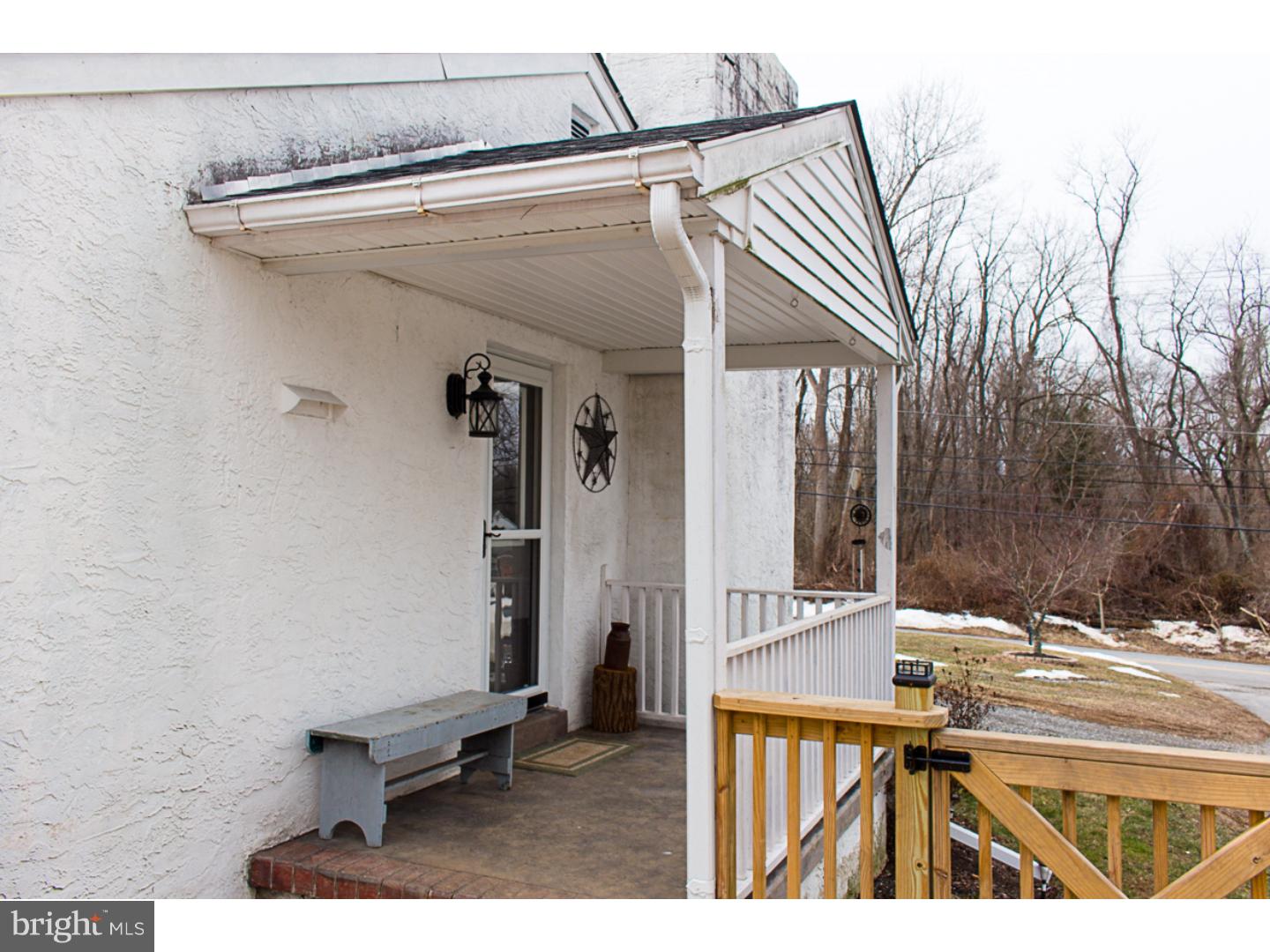 LOCUST KNOLLS - Residential