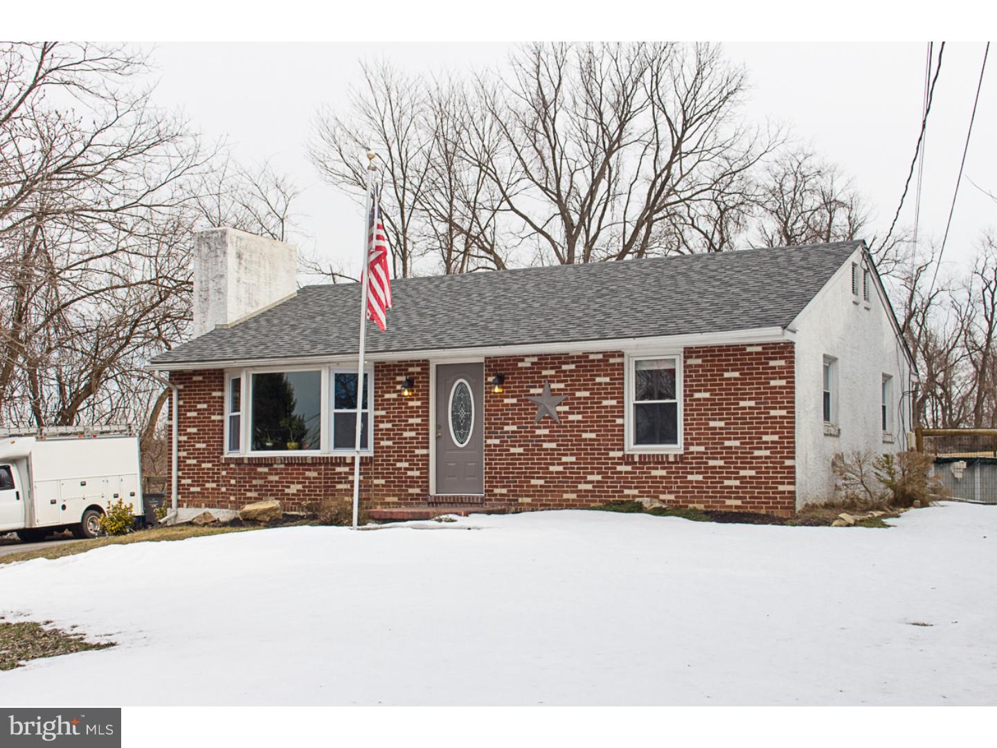 LOCUST KNOLLS - Residential