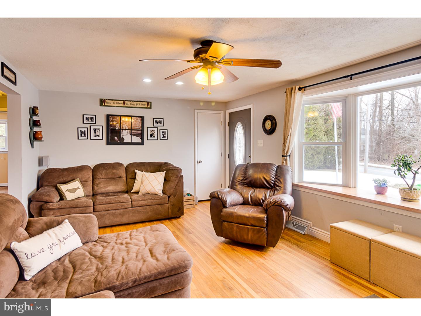 LOCUST KNOLLS - Residential