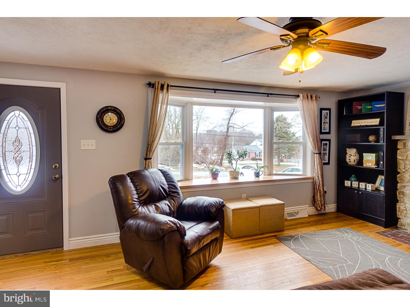 LOCUST KNOLLS - Residential