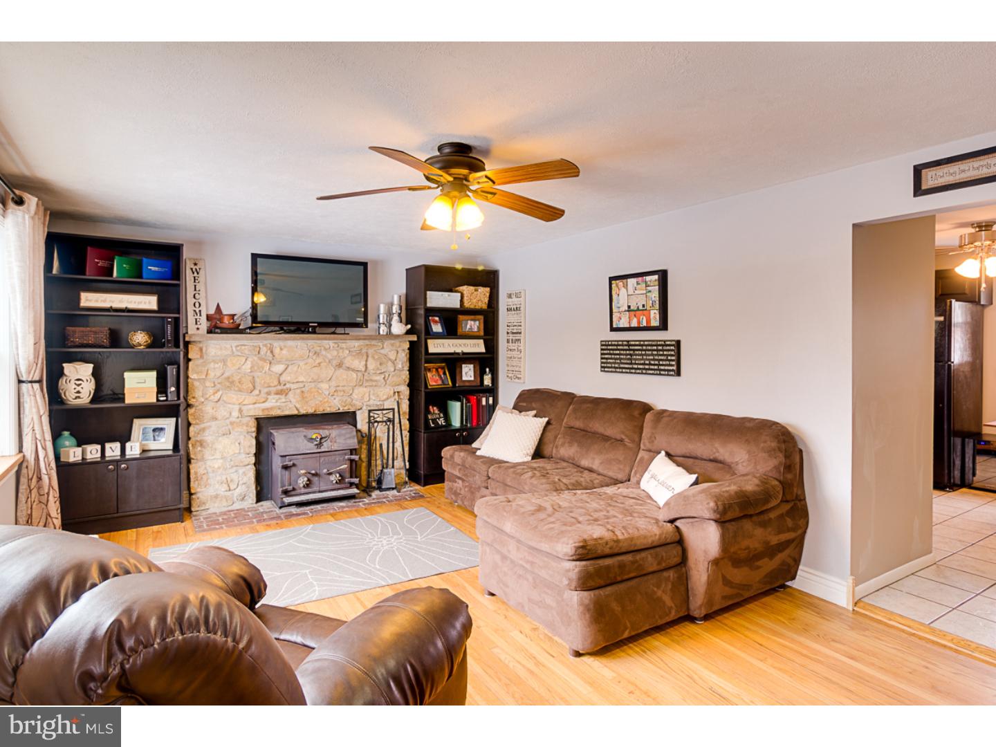 LOCUST KNOLLS - Residential