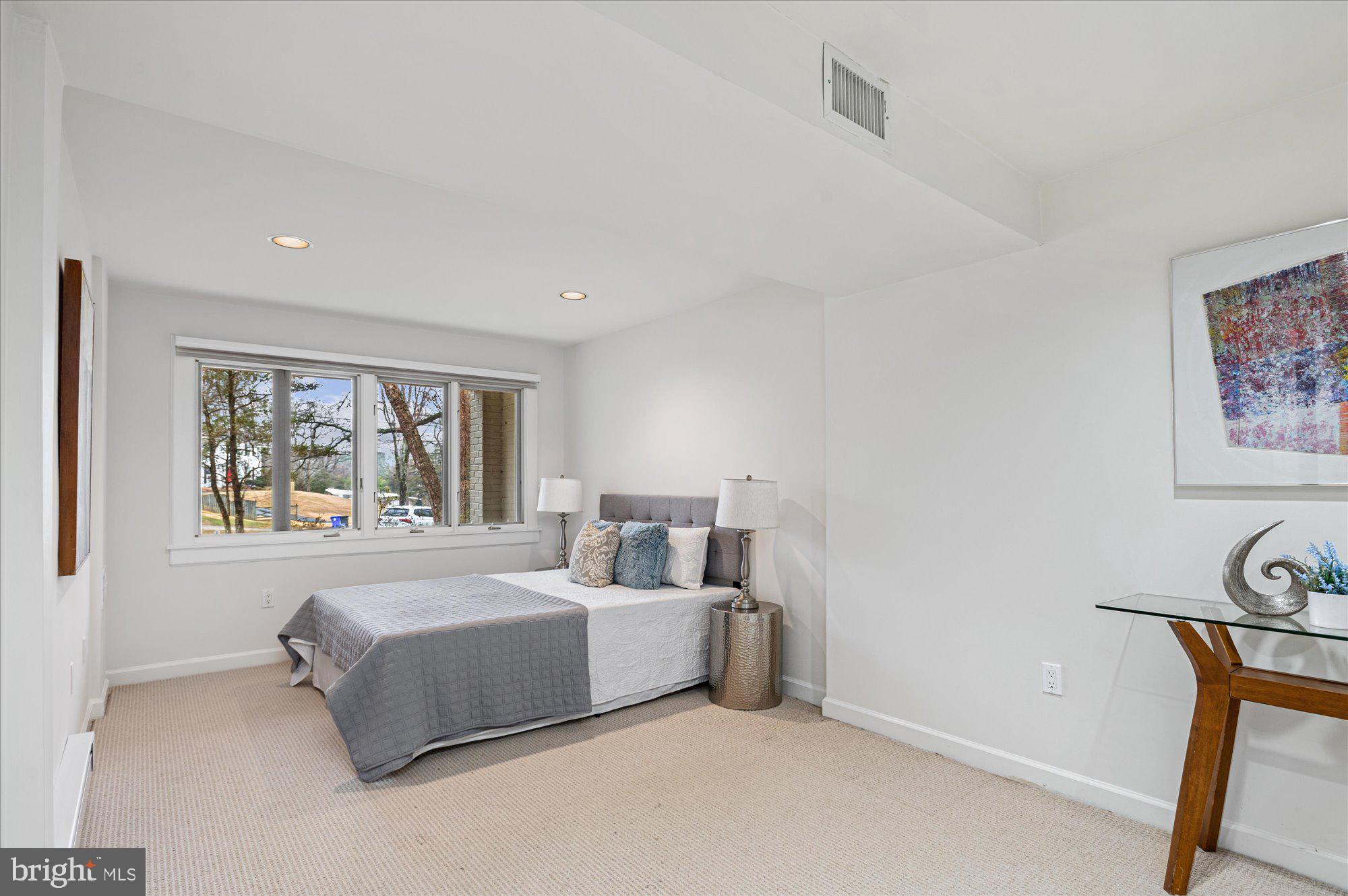 BANNOCKBURN - Residential