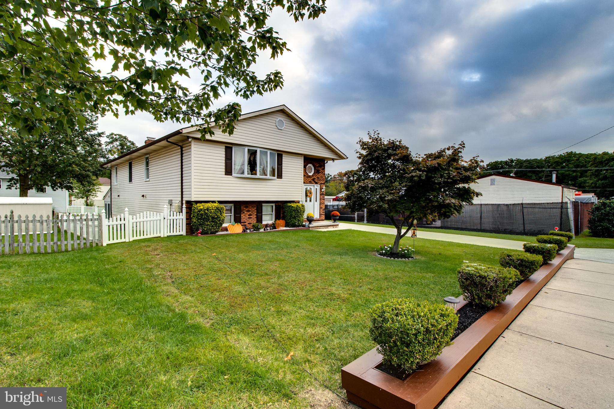 CAPE MAY LANDING - Residential