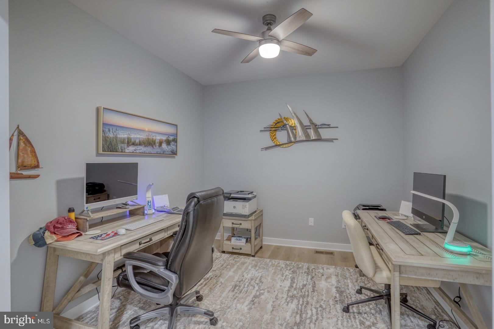 EGRET SHORES - Residential