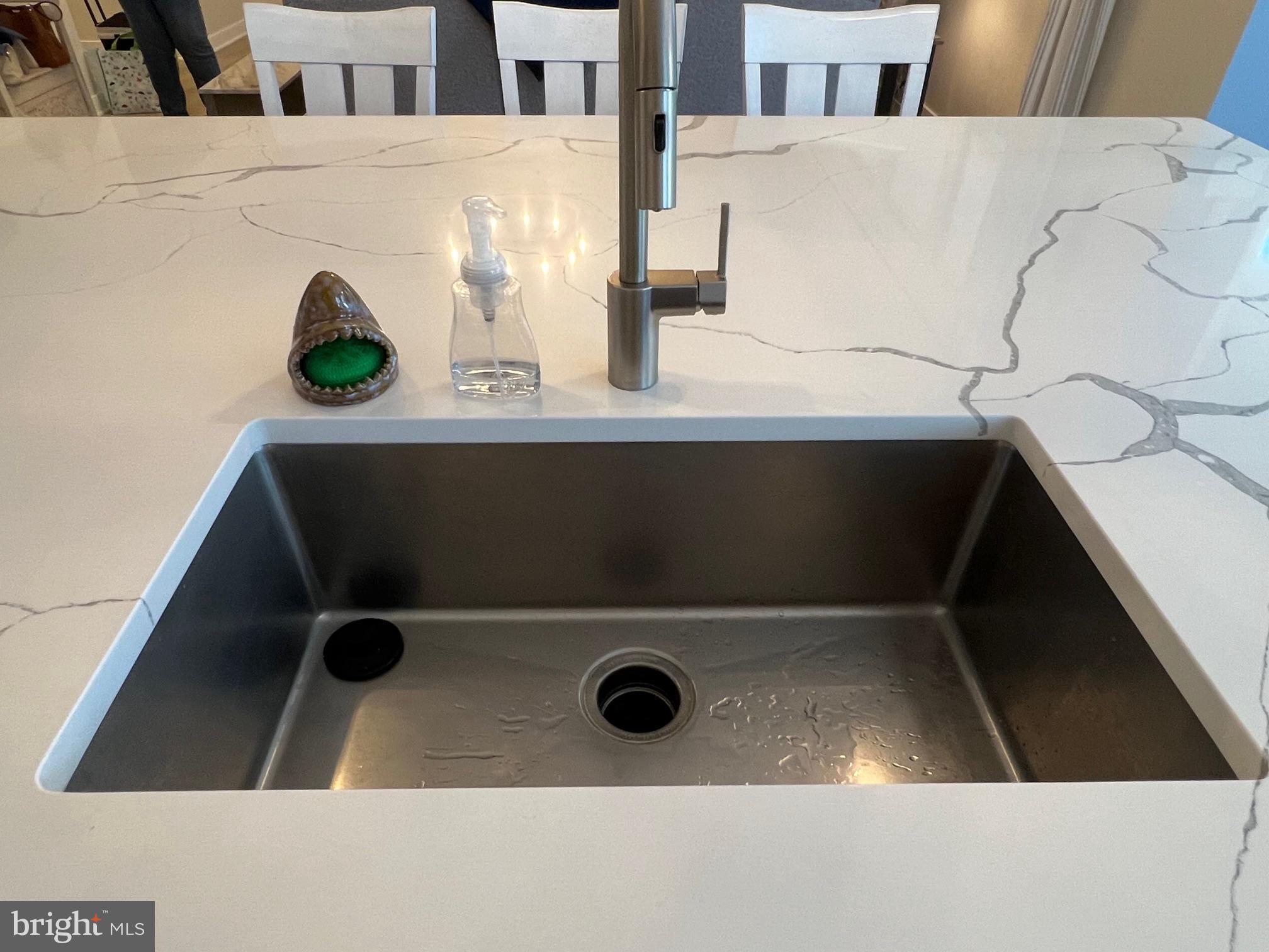 EGRET SHORES - Residential