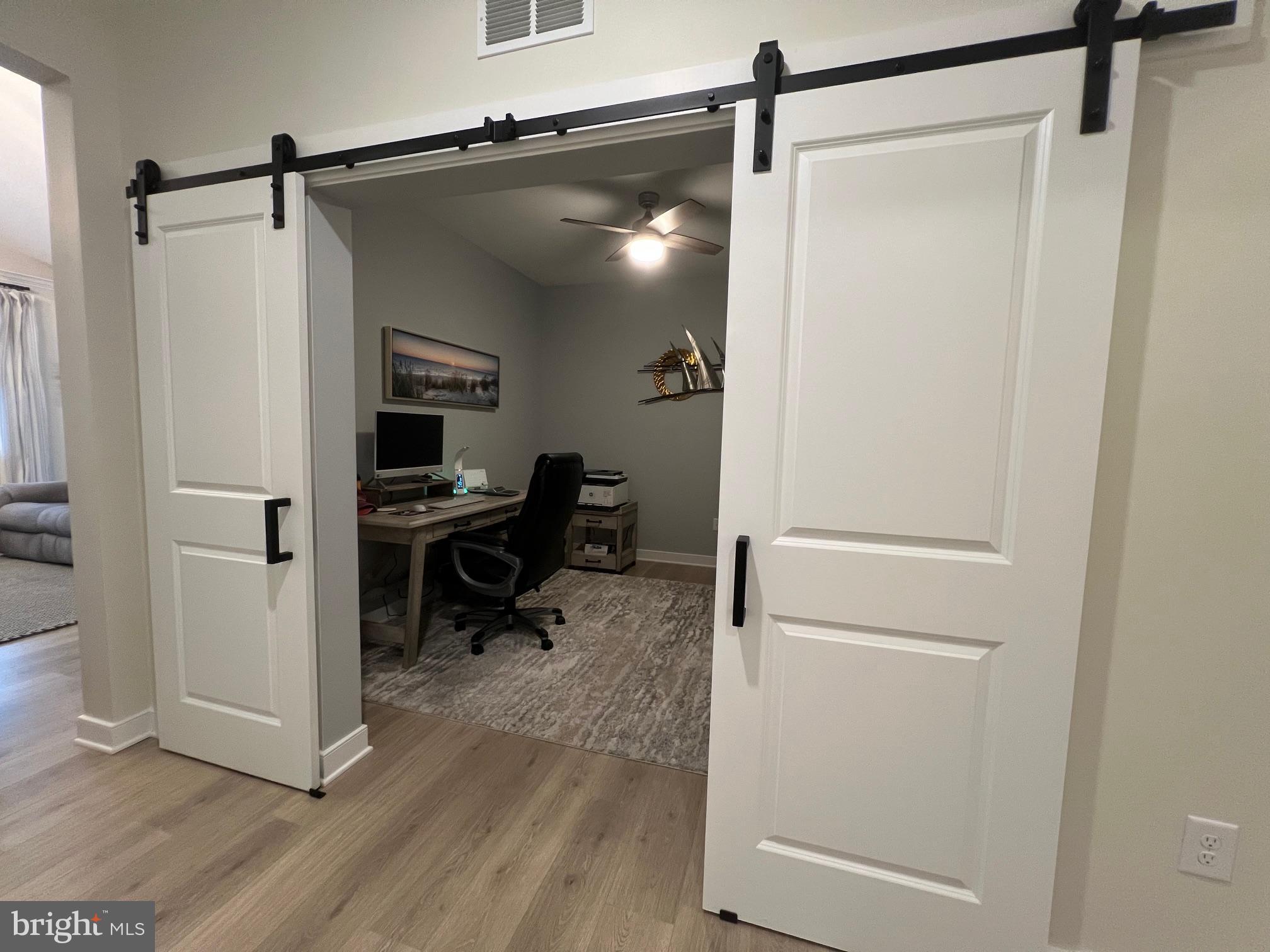 EGRET SHORES - Residential