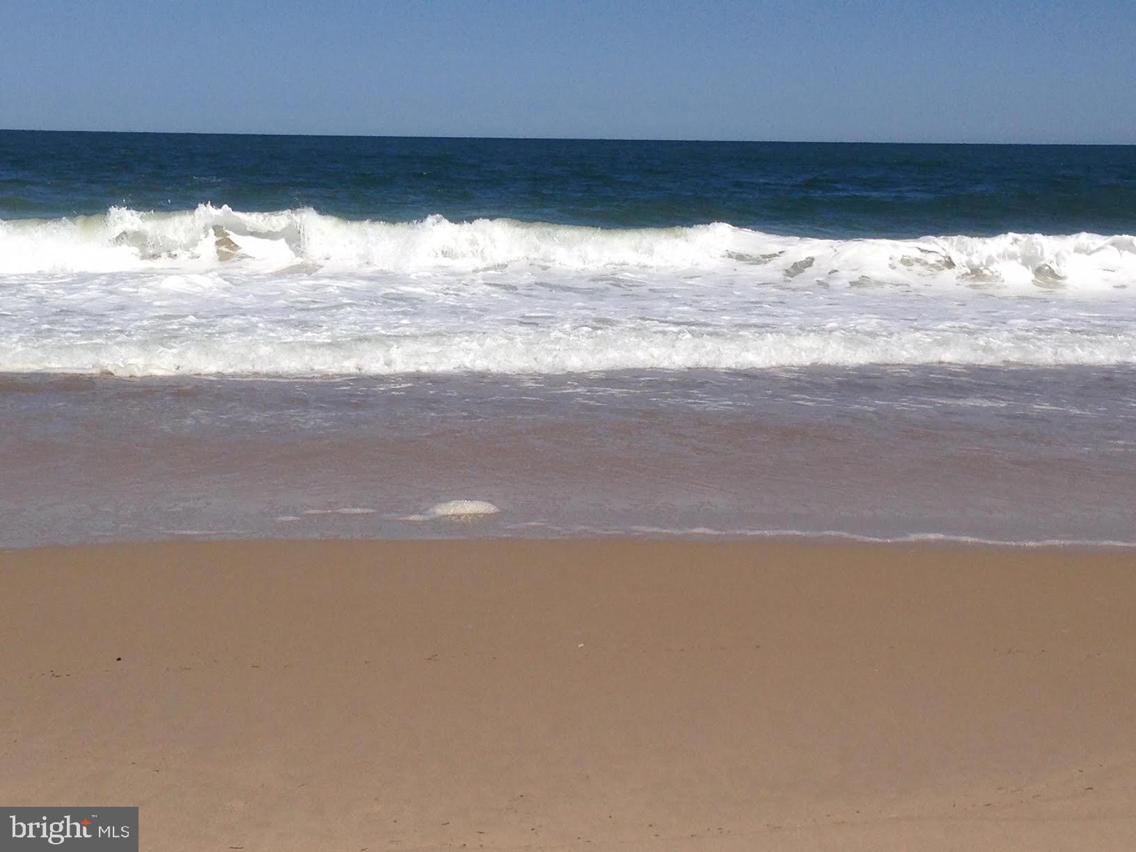 EGRET SHORES - Residential