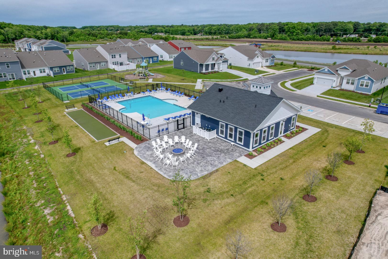 EGRET SHORES - Residential