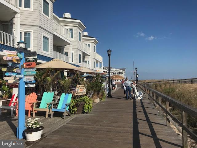 EGRET SHORES - Residential