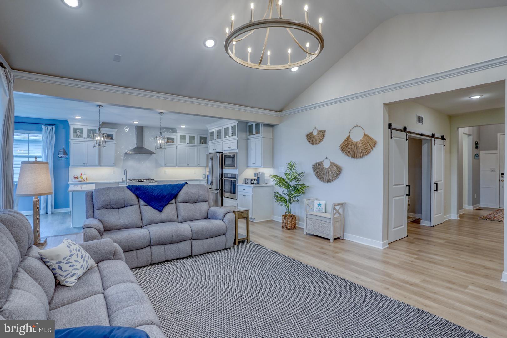 EGRET SHORES - Residential