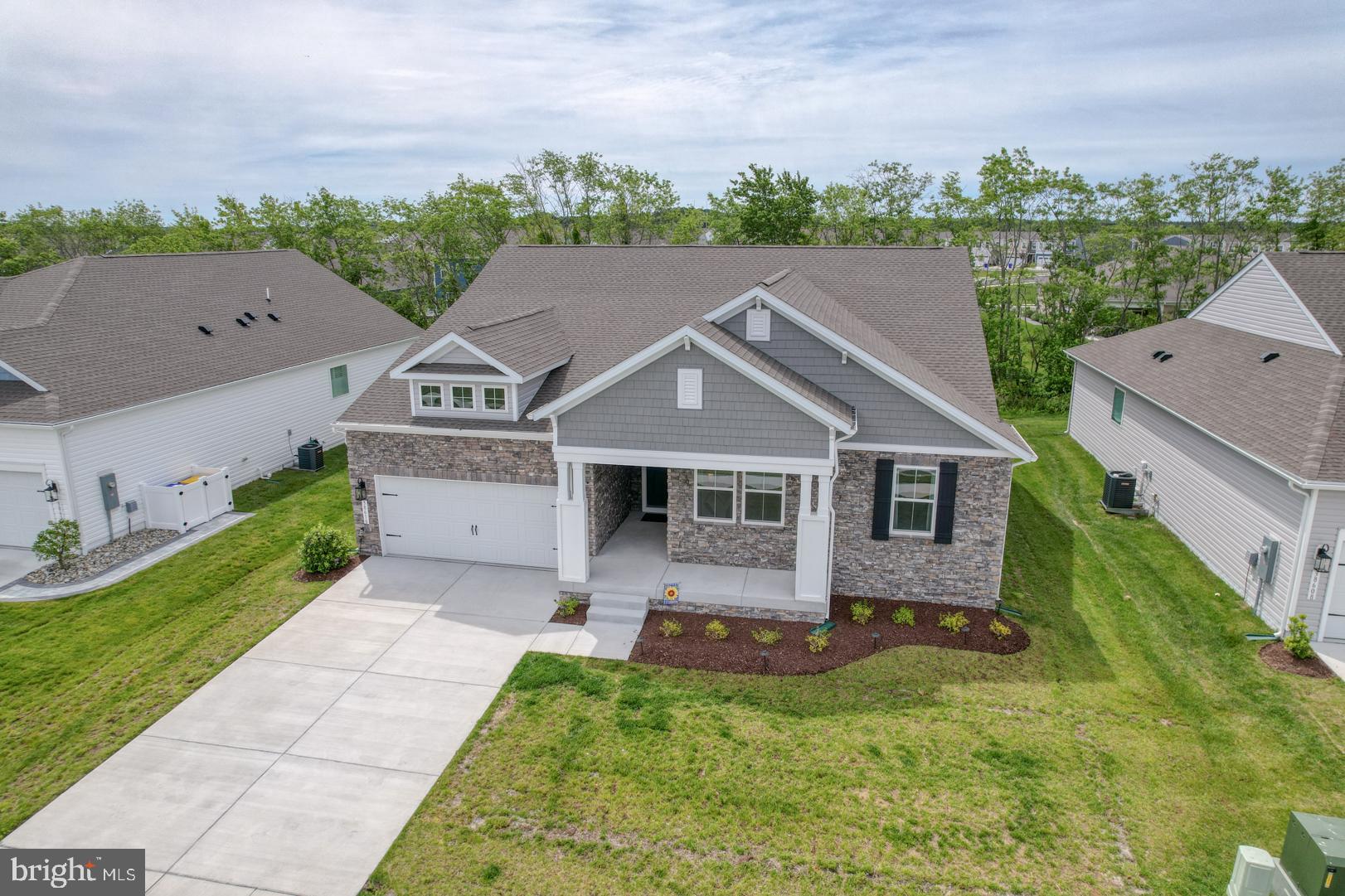 EGRET SHORES - Residential