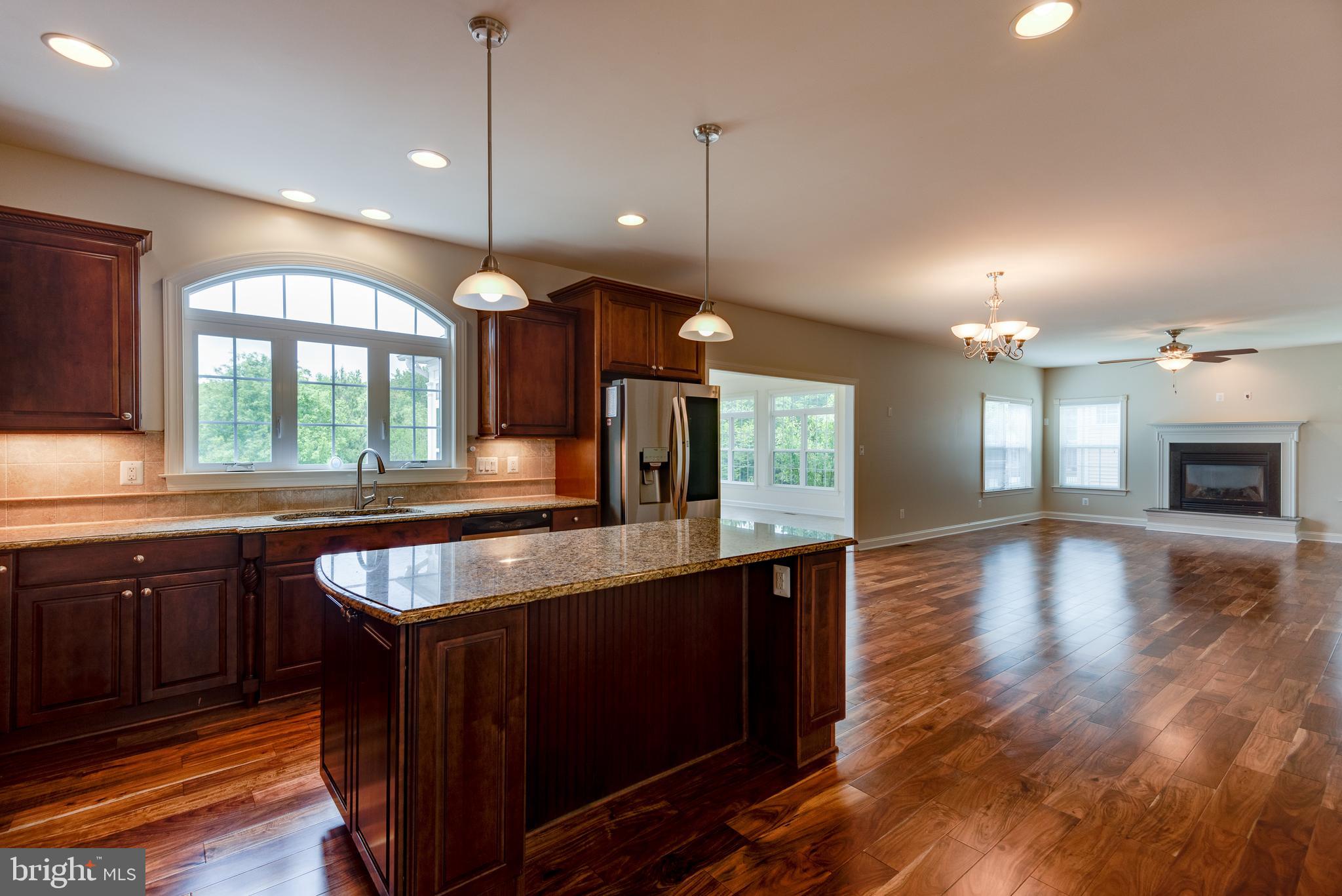 LEONARDS GRANT - Residential