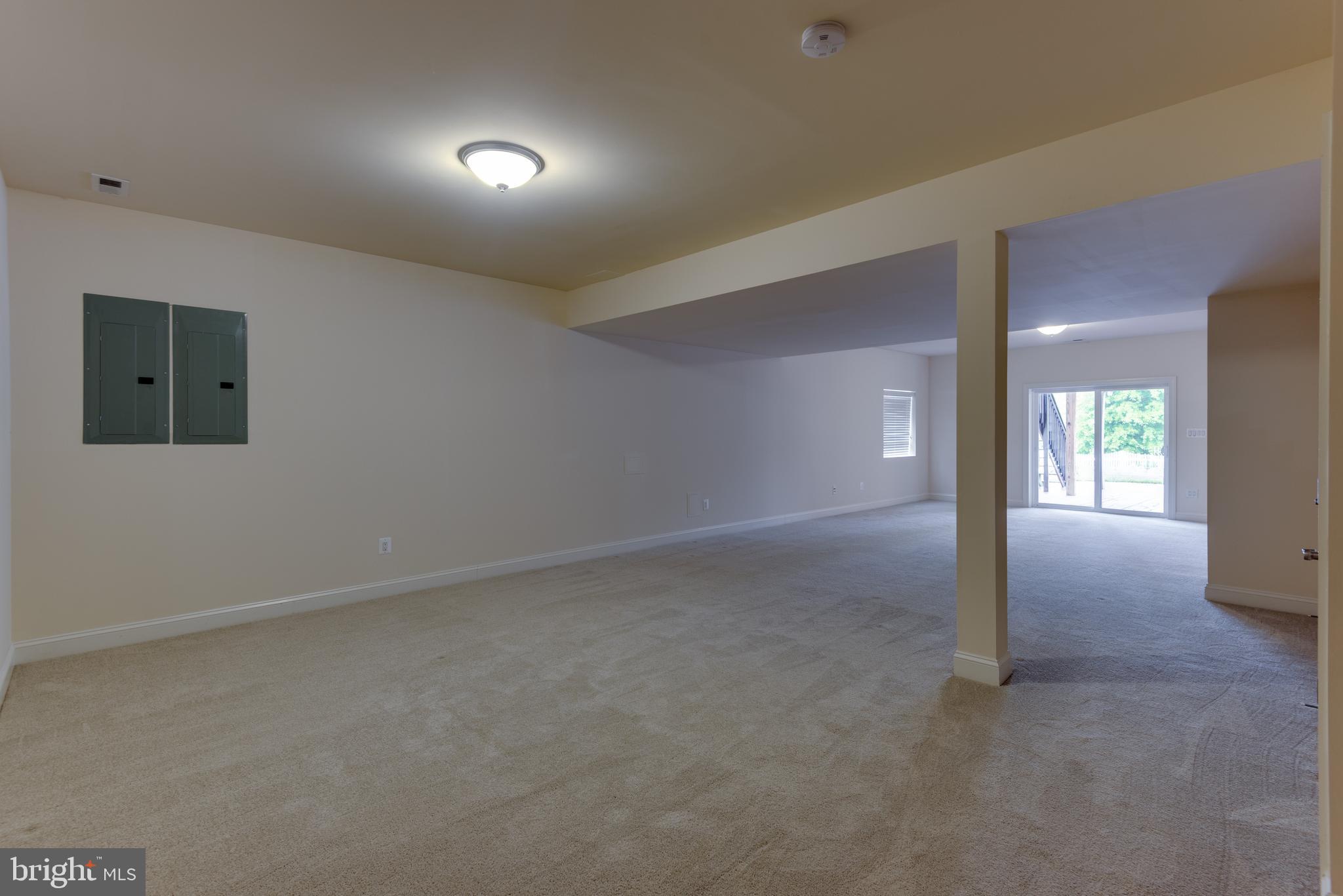 LEONARDS GRANT - Residential