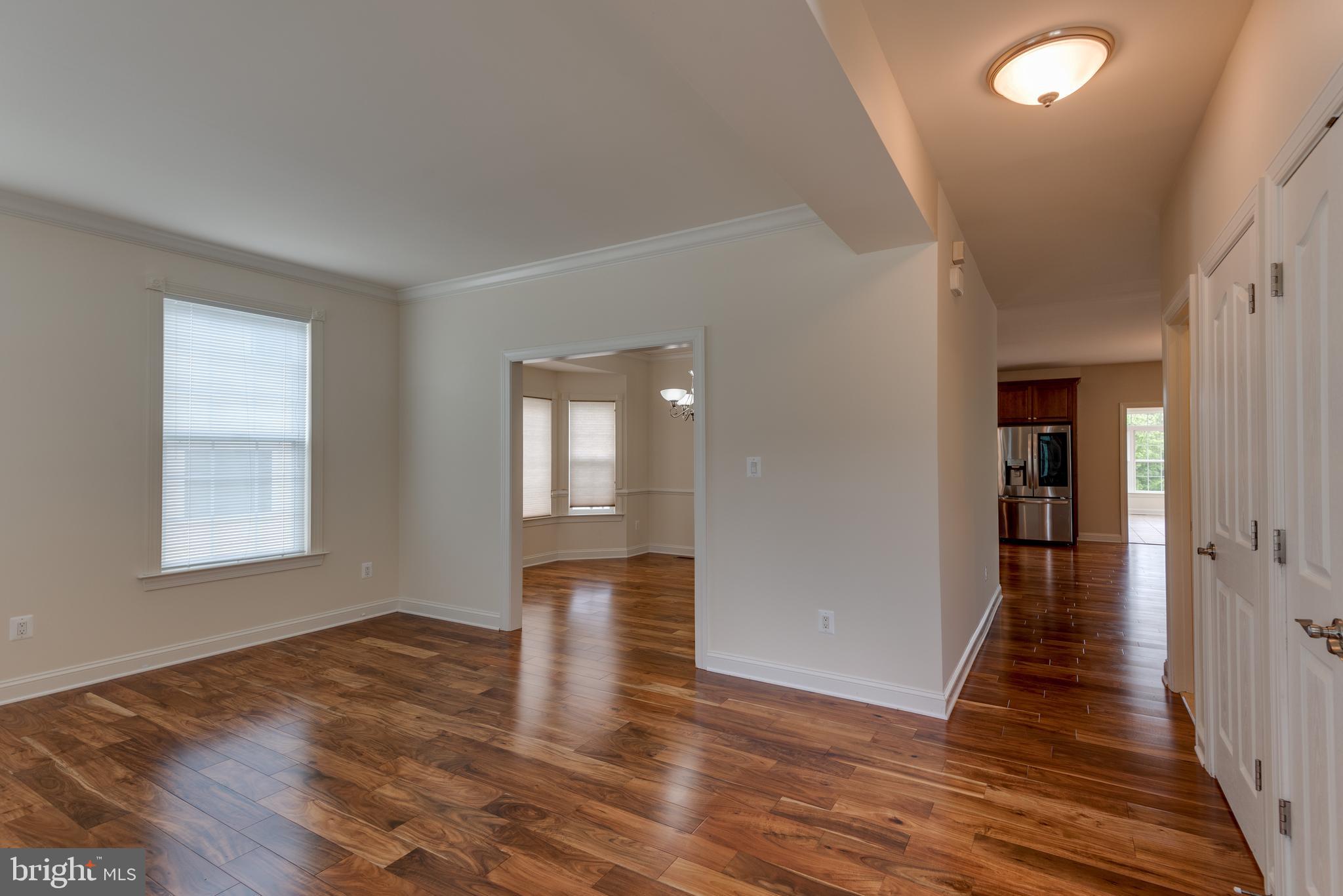 LEONARDS GRANT - Residential