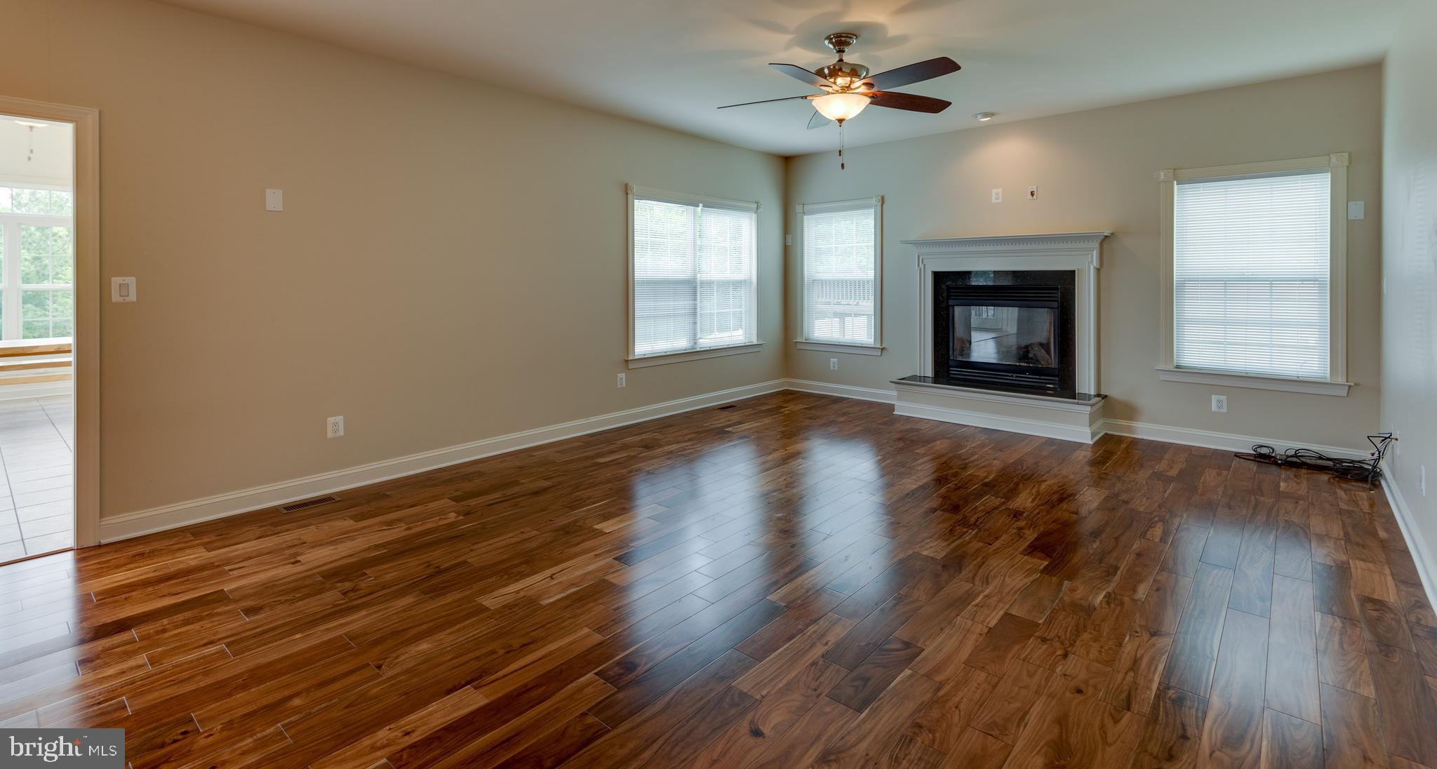 LEONARDS GRANT - Residential