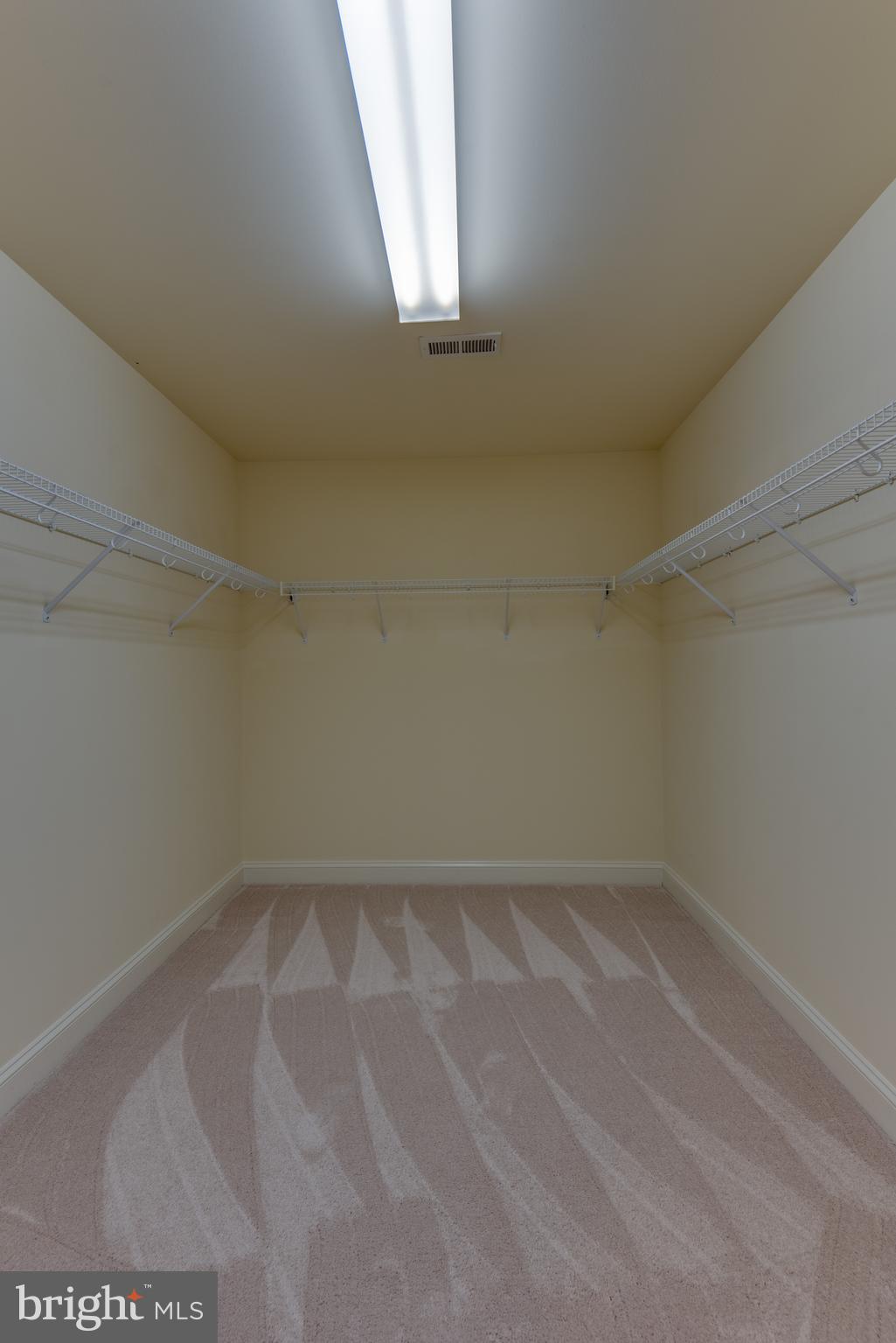 LEONARDS GRANT - Residential