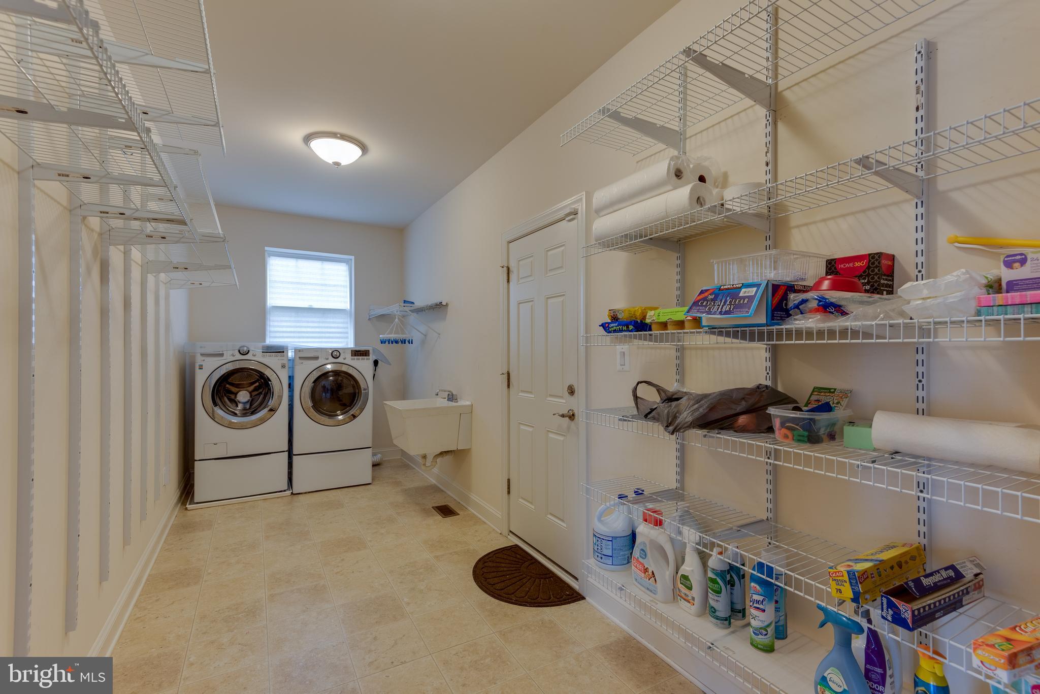 LEONARDS GRANT - Residential