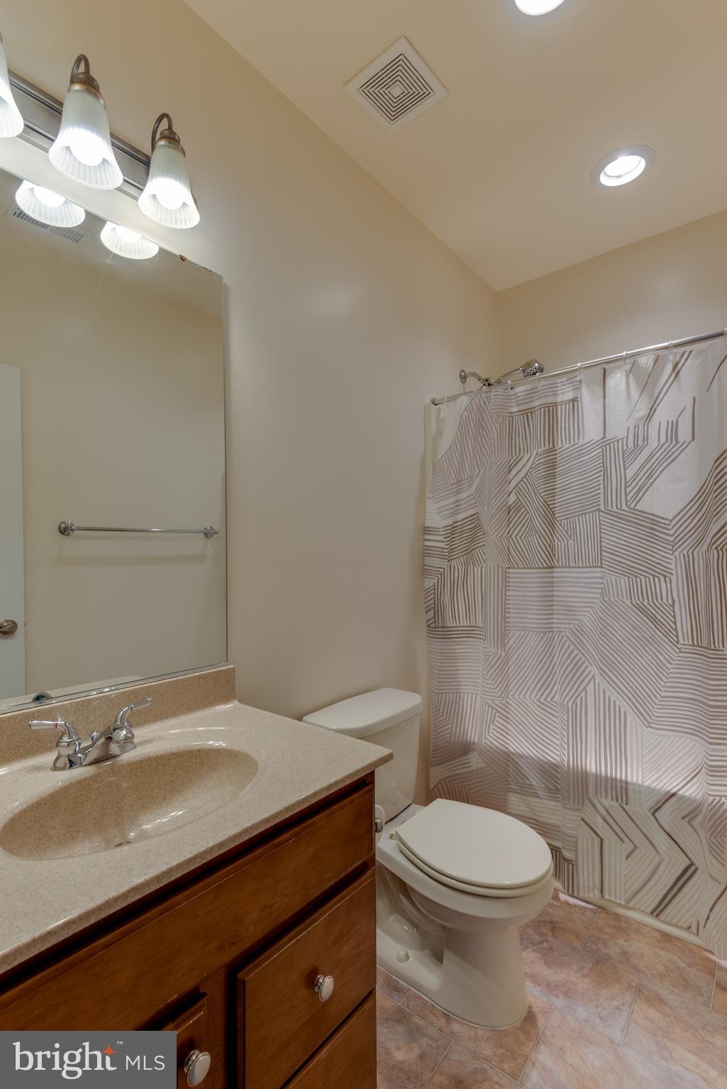 LEONARDS GRANT - Residential