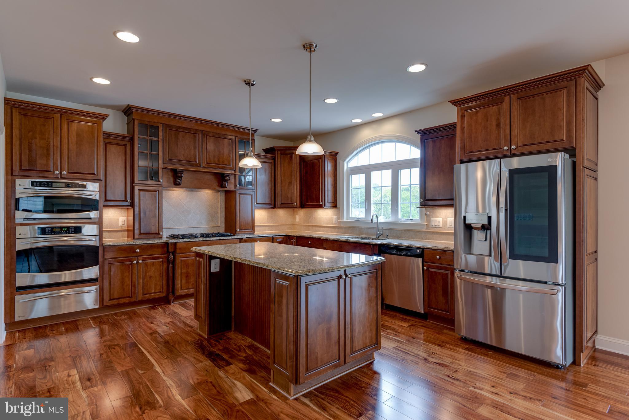 LEONARDS GRANT - Residential