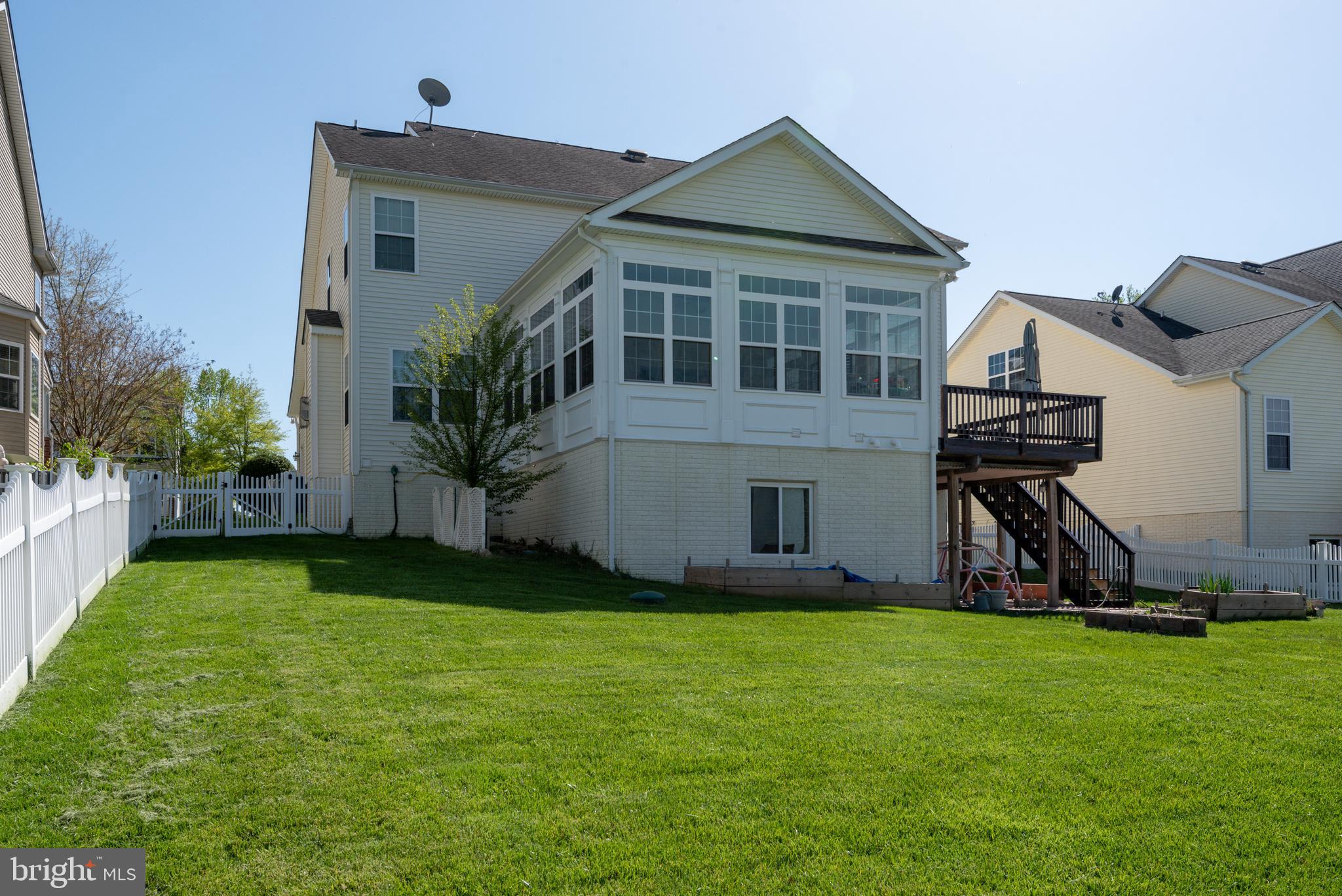 LEONARDS GRANT - Residential