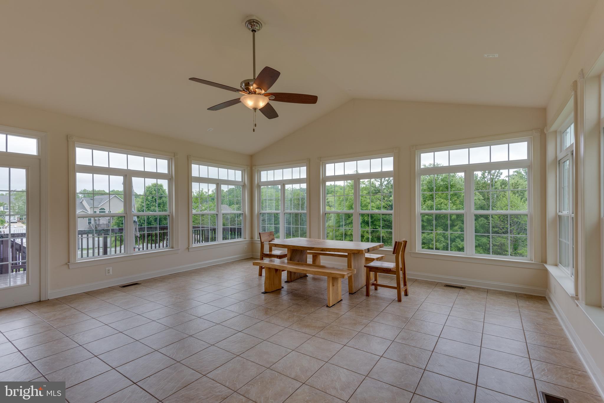 LEONARDS GRANT - Residential