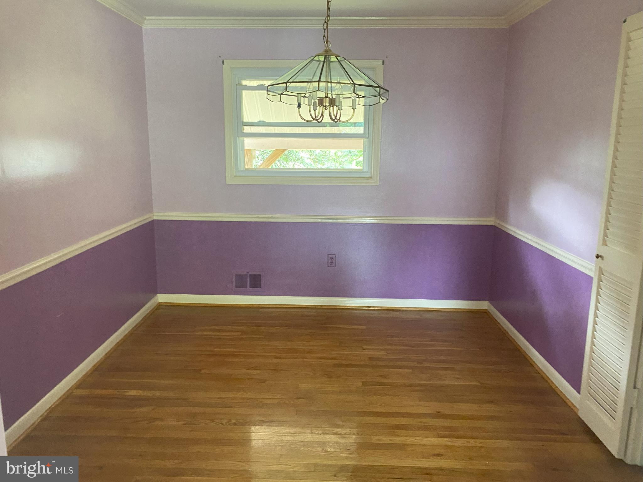 GLENORA HILLS - Residential