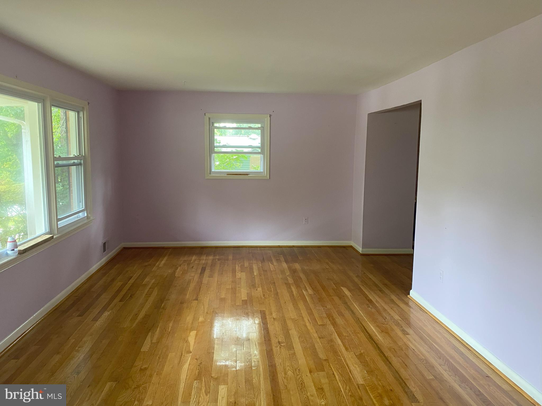 GLENORA HILLS - Residential