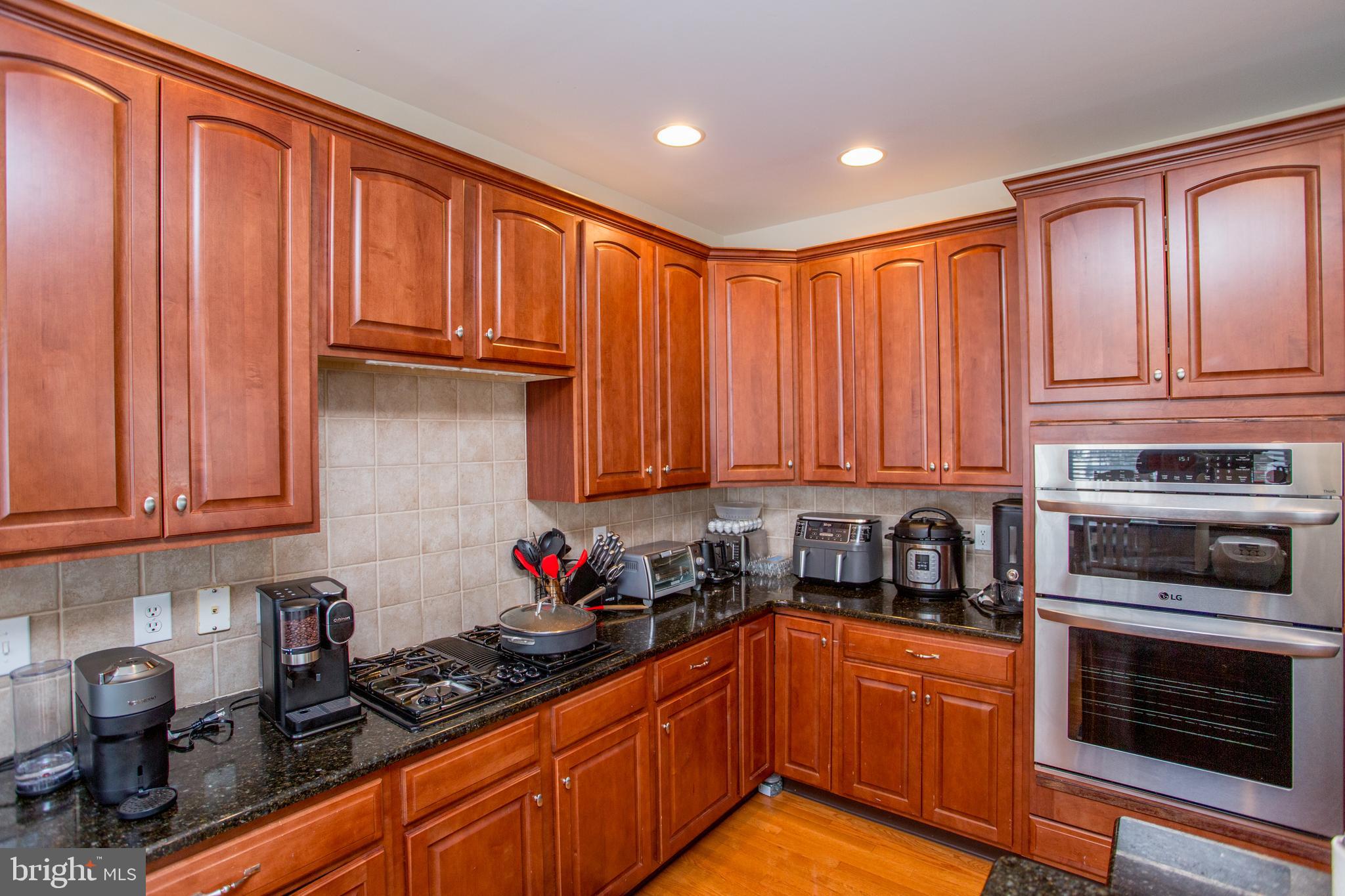 NEW BRITAIN WALK - Residential Lease