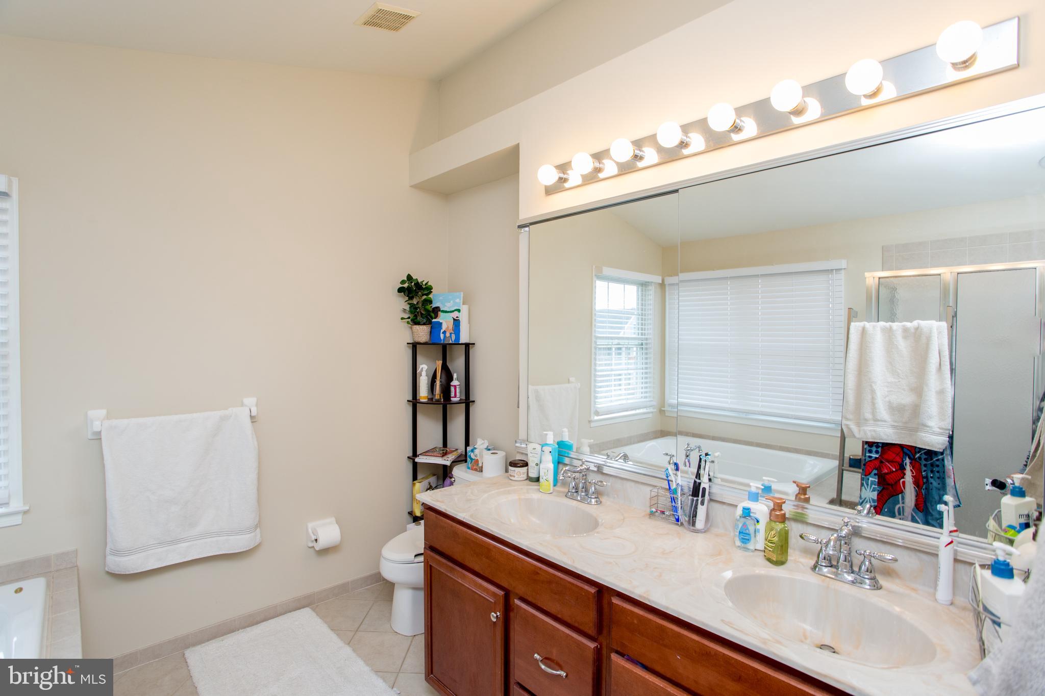 NEW BRITAIN WALK - Residential Lease