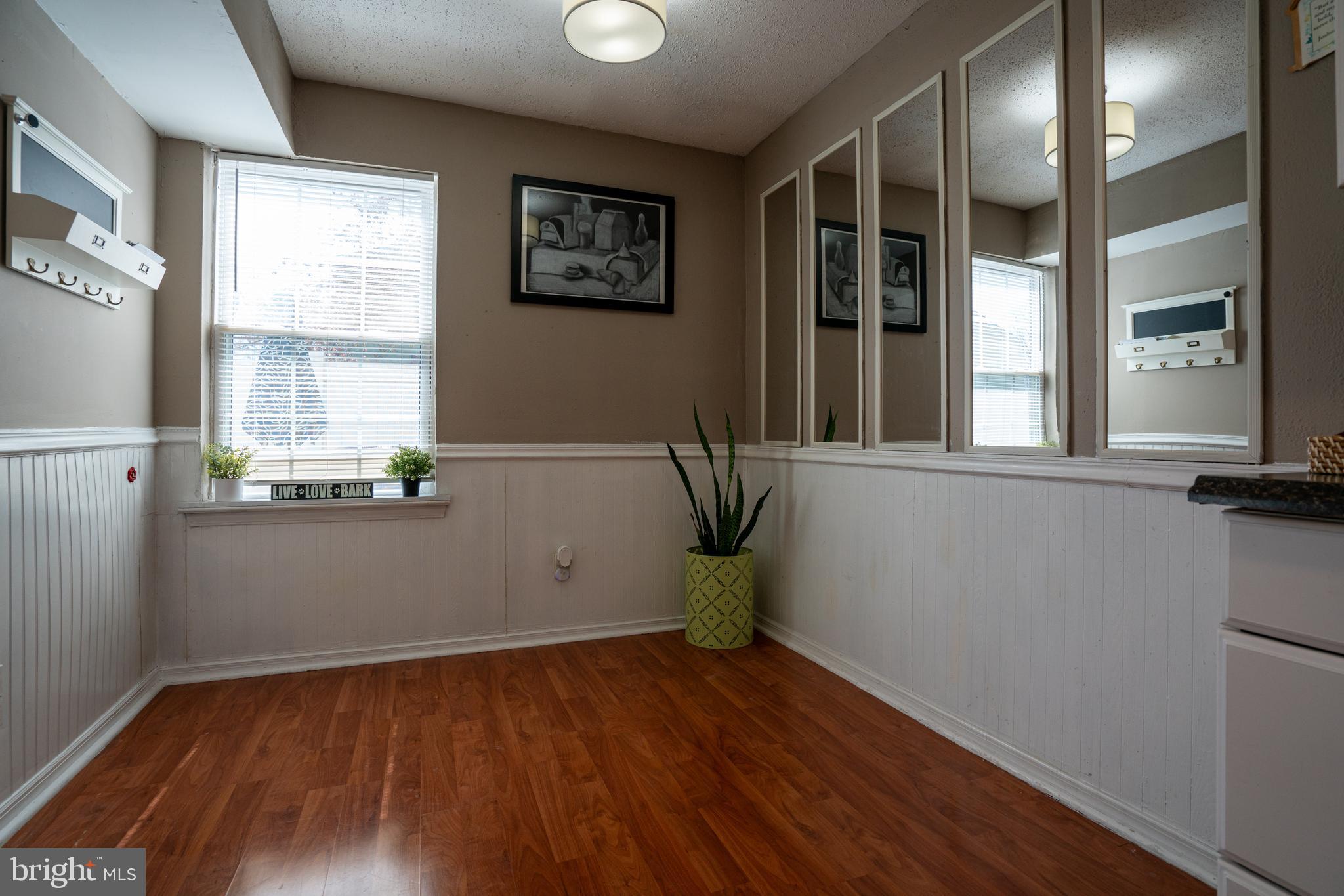 GREEN MEADOWS - Residential