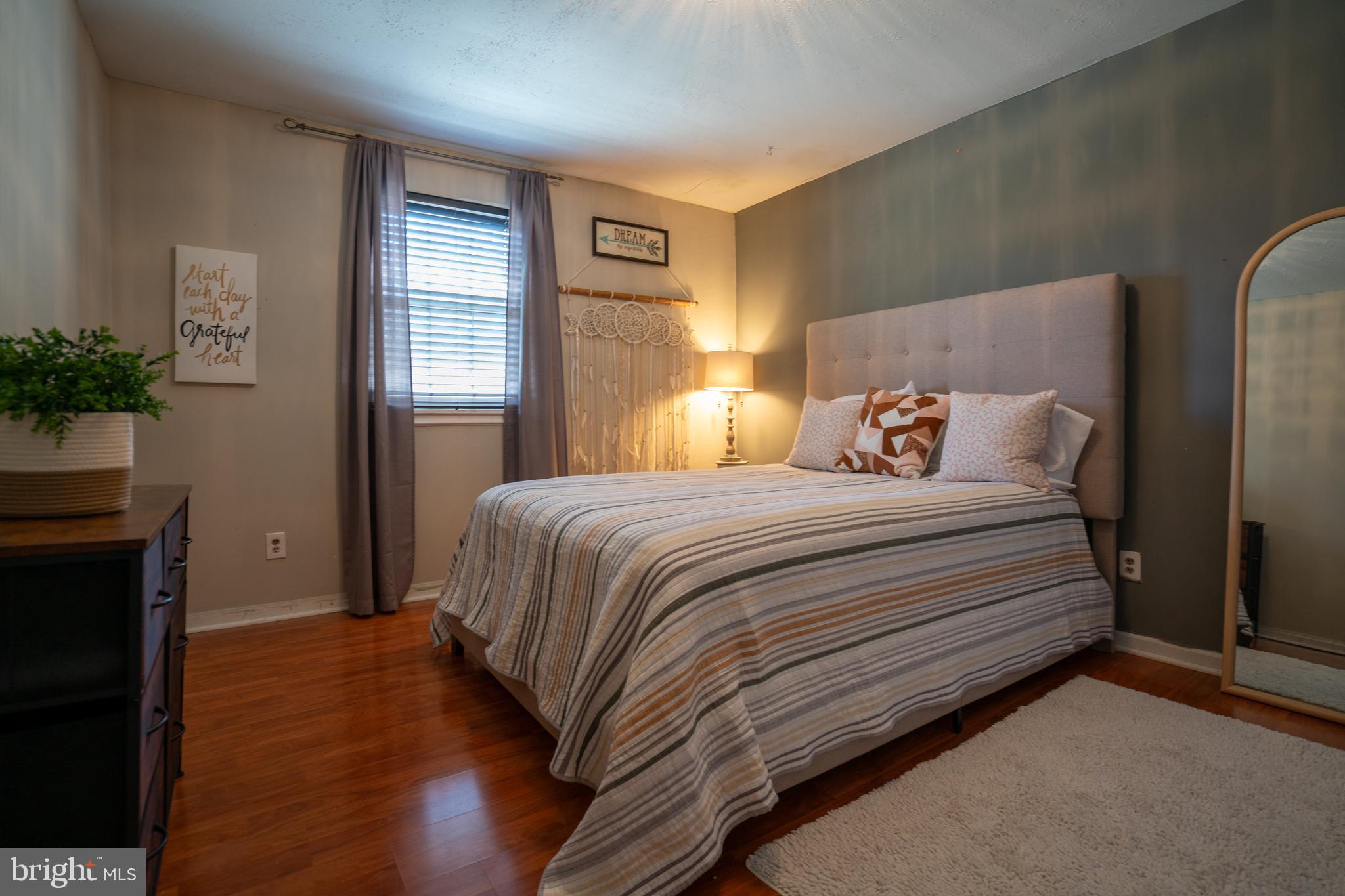 GREEN MEADOWS - Residential