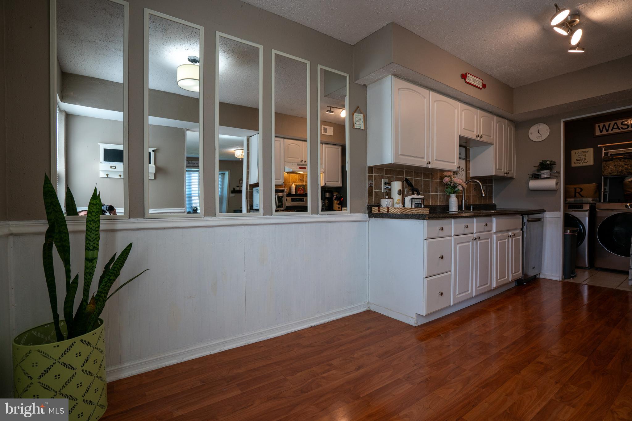 GREEN MEADOWS - Residential