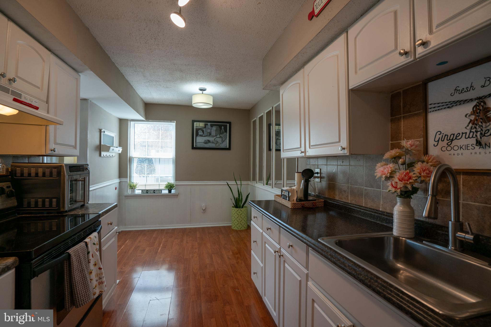 GREEN MEADOWS - Residential